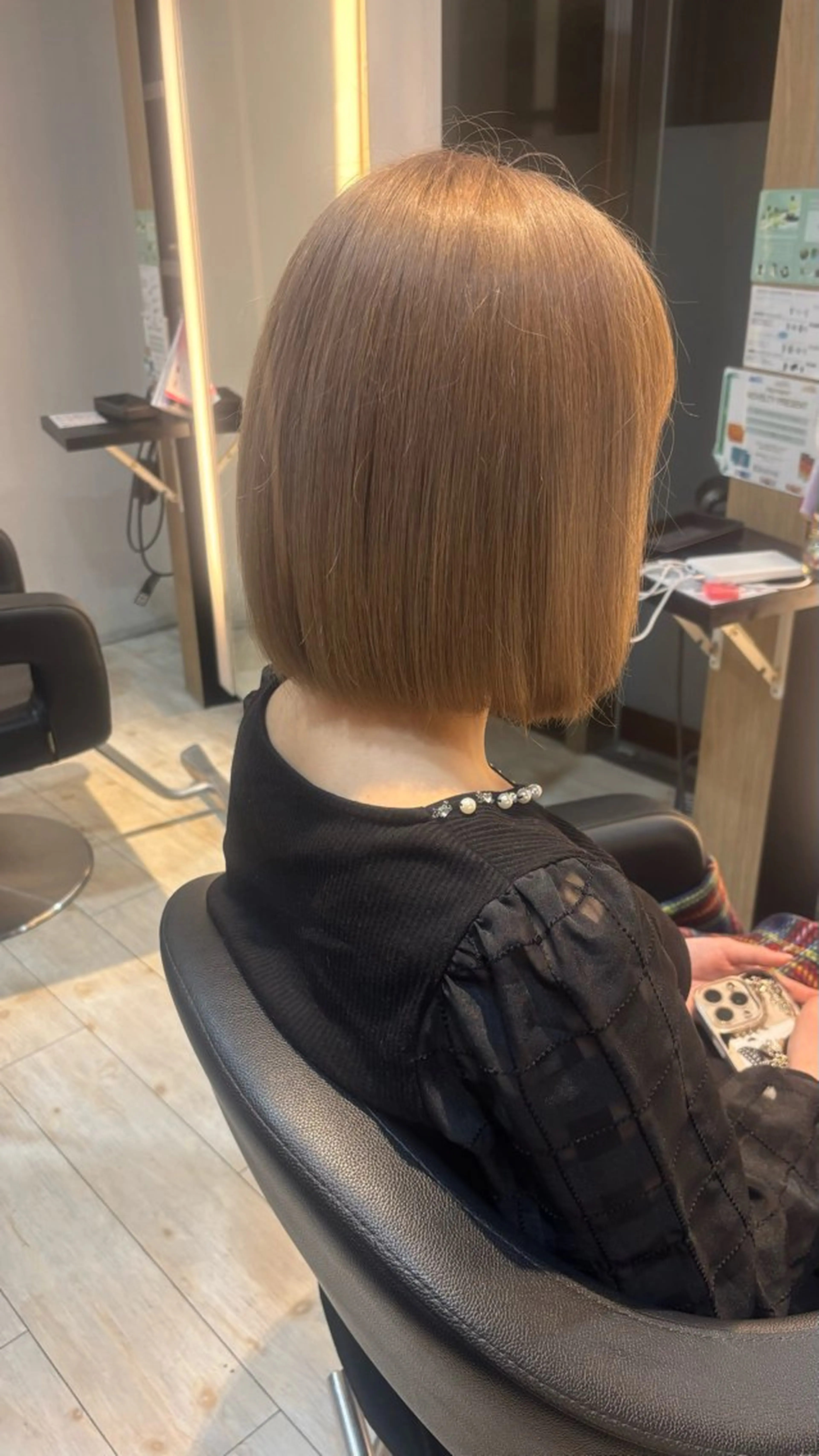 カラー ベージュカラー ブリーチ ミルクティーベージュ miyu/ボブ/ 透明感カラー/栄のヘアスタイル