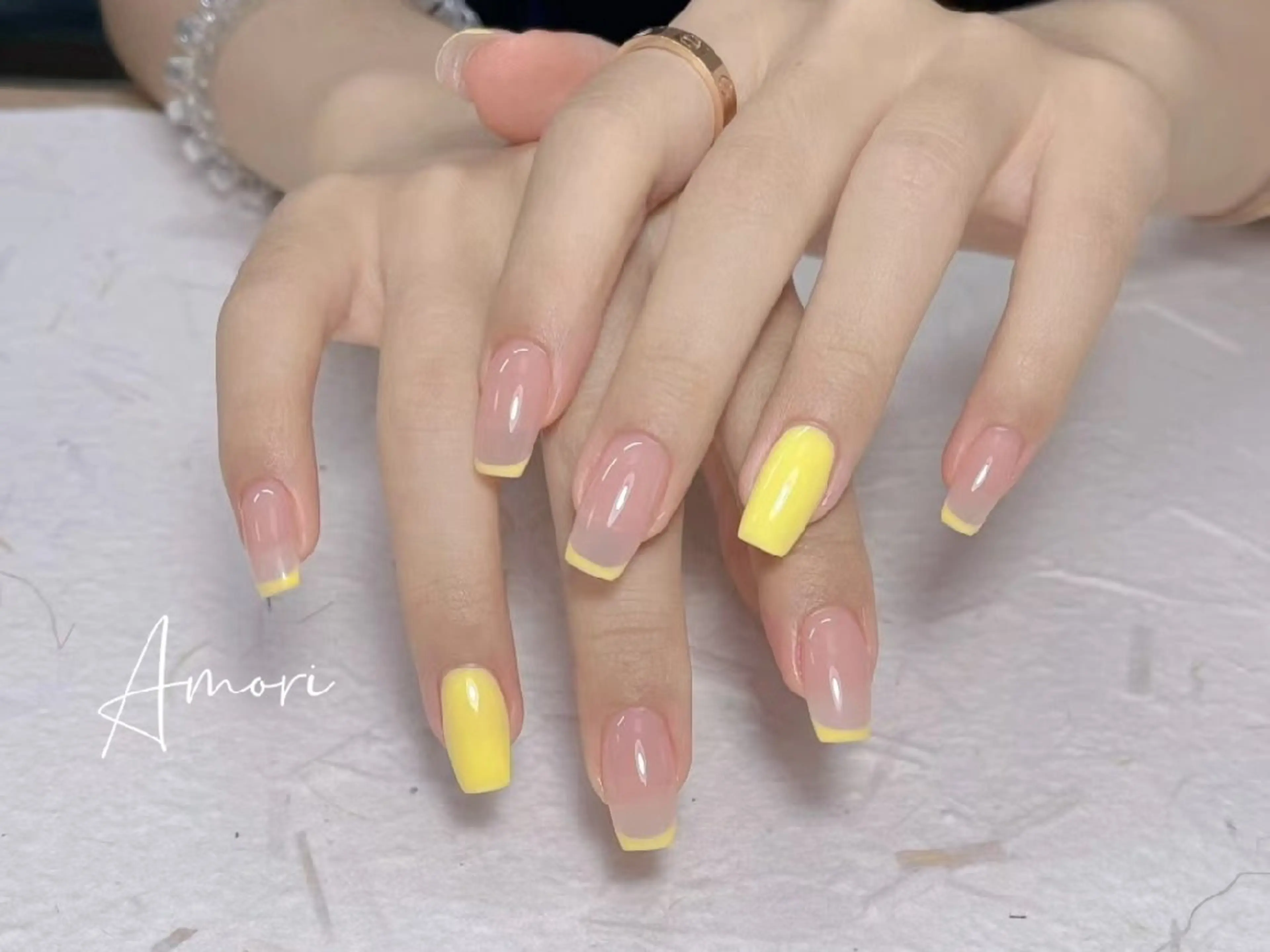 ネイル XIXI 🦁のネイルデザイン