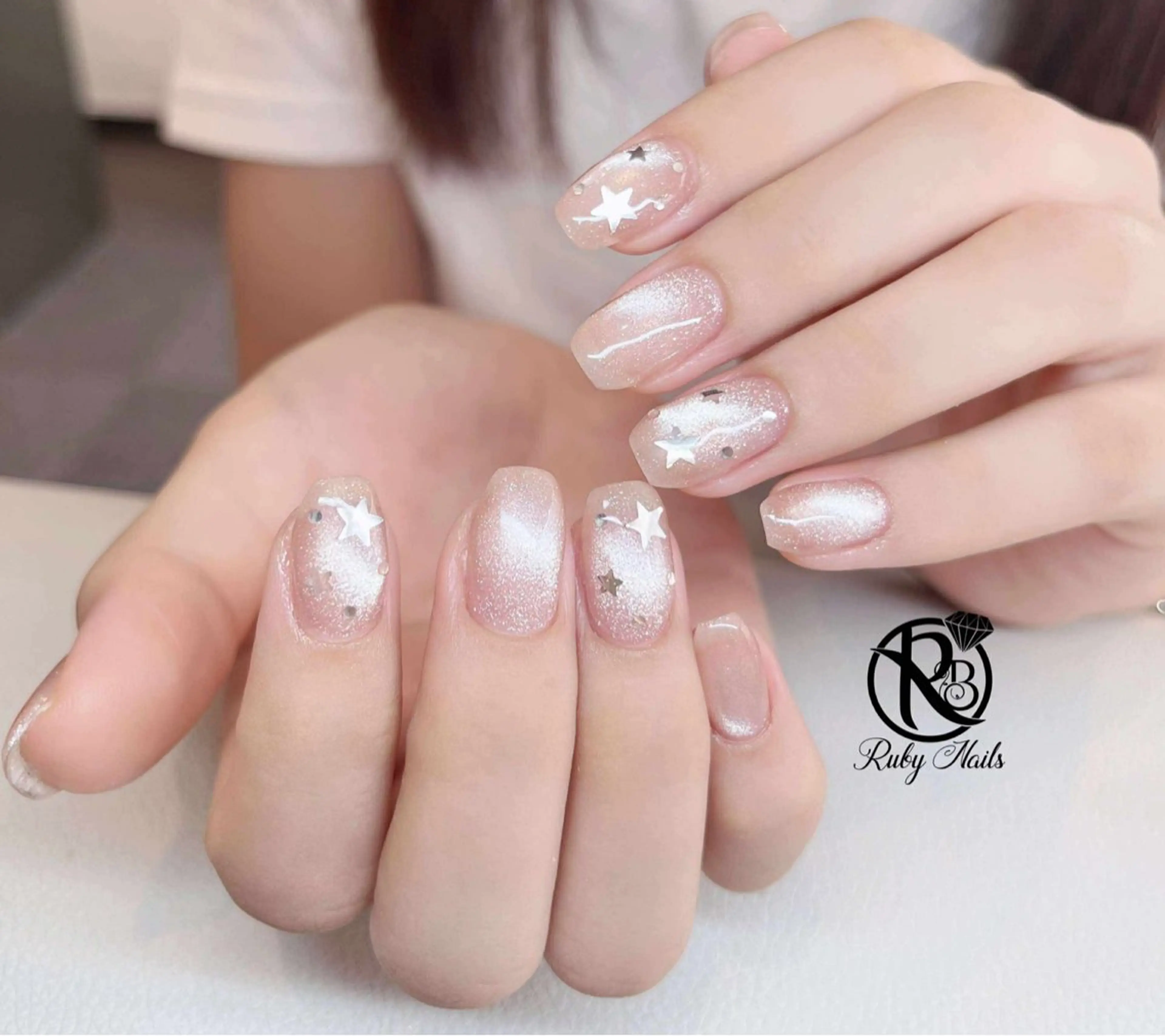 ネイル チークネイル フットネイル フレンチネイル グラデーション キラキラネイル ハンドネイル RUBY Nail 日暮里店のネイルデザイン