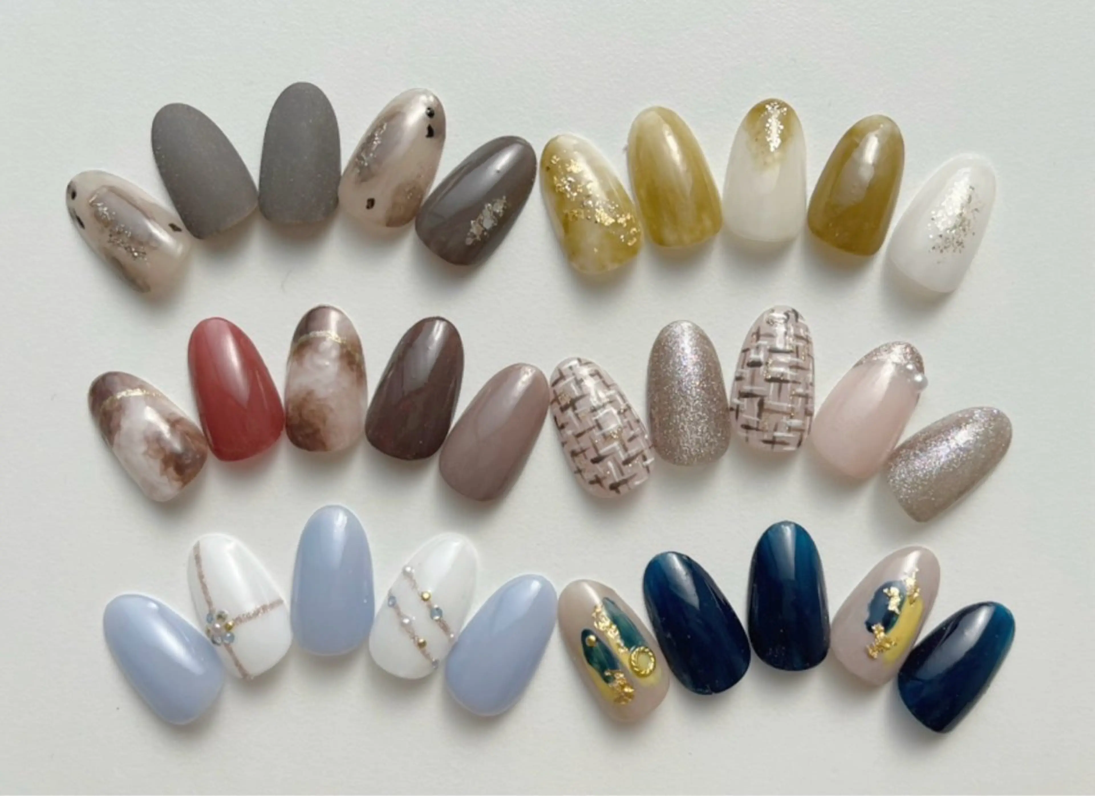 ネイル Ree所属・Ayumi (アユミ)のネイルデザイン