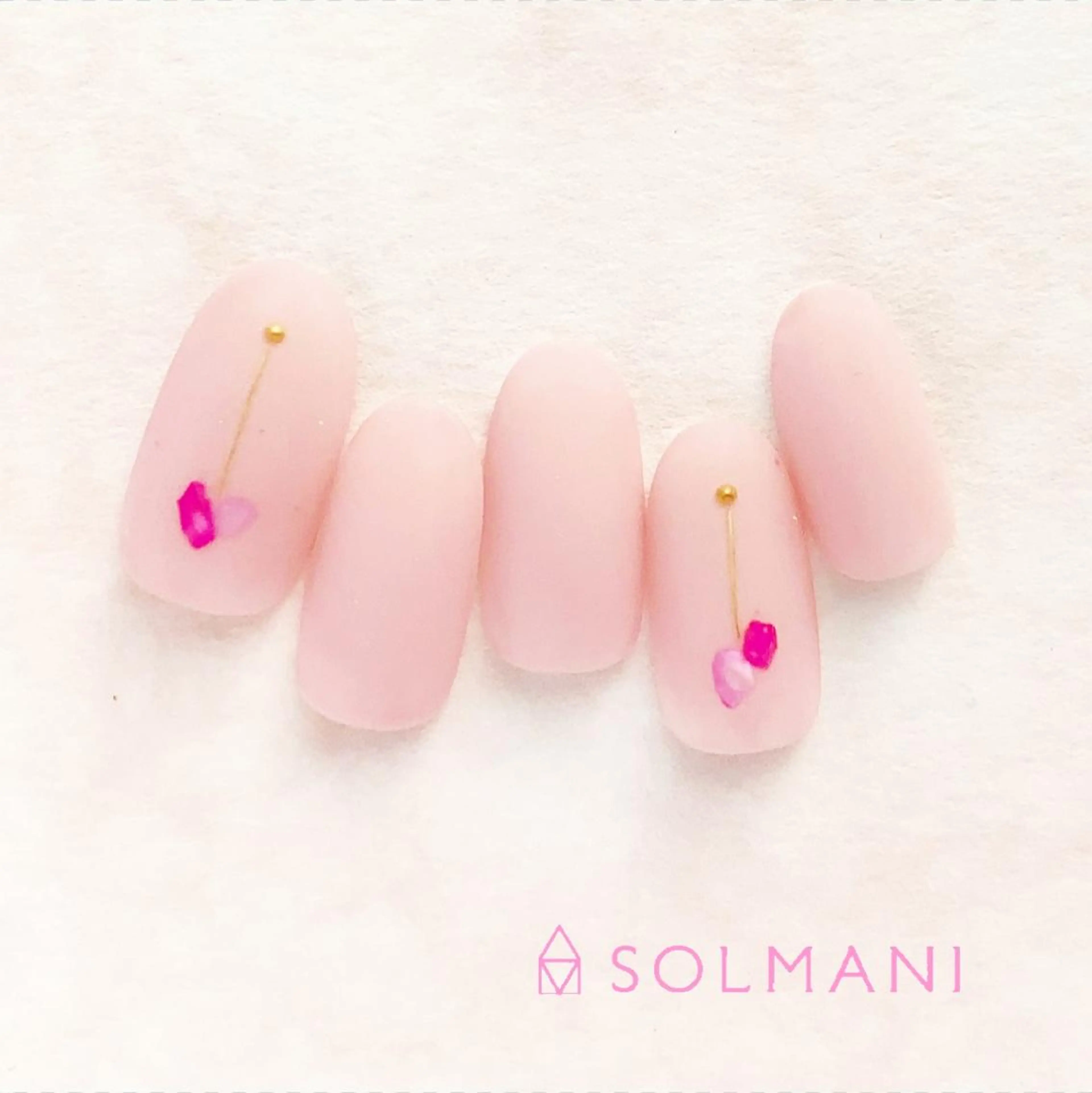 ネイル マットネイル ピンク SOLMANI 予約担当のネイルデザイン