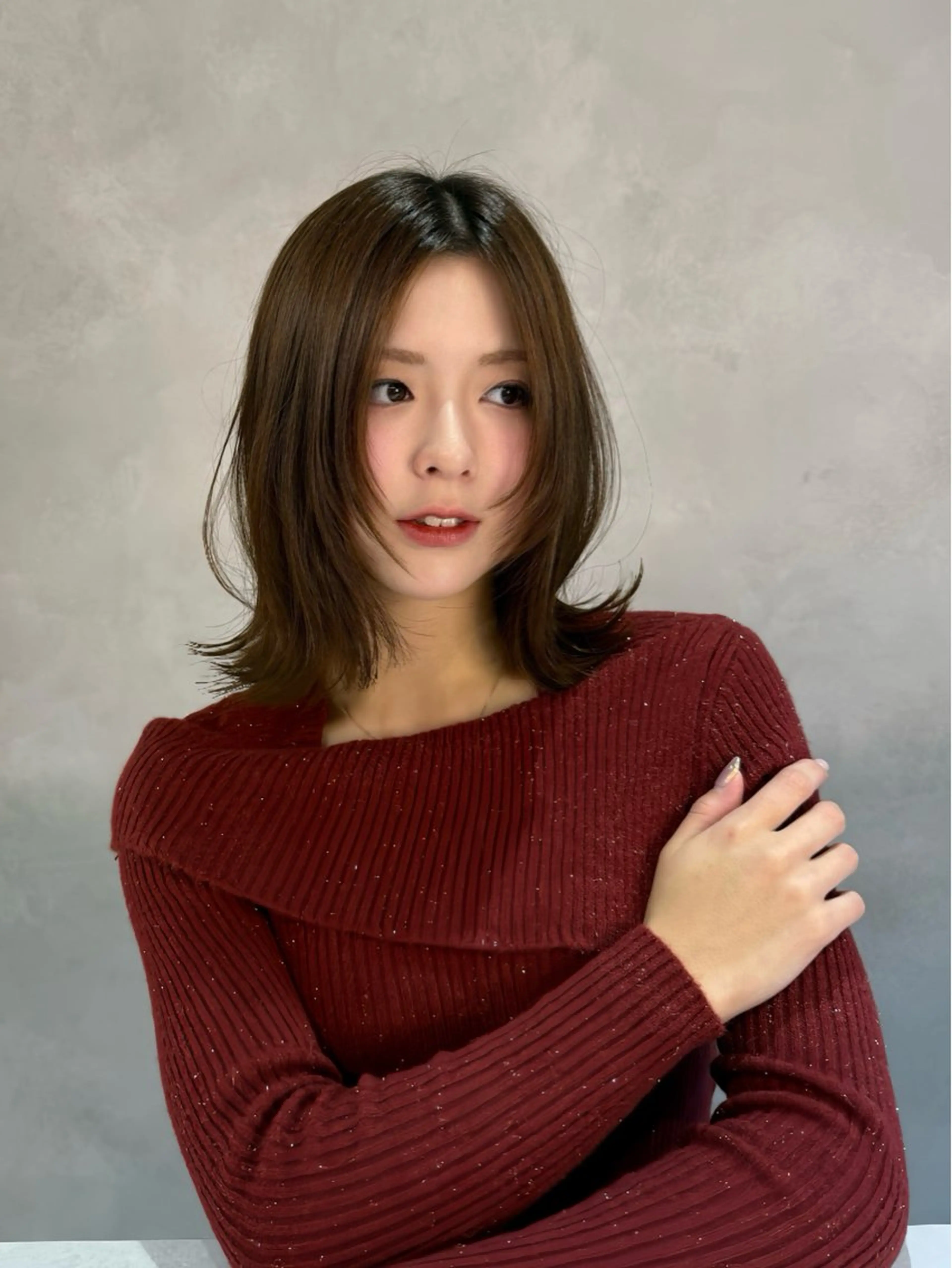 ミディアム 韓国風ヘア レイヤーカット 似合わせカット 森貝 洋亮のヘアスタイル