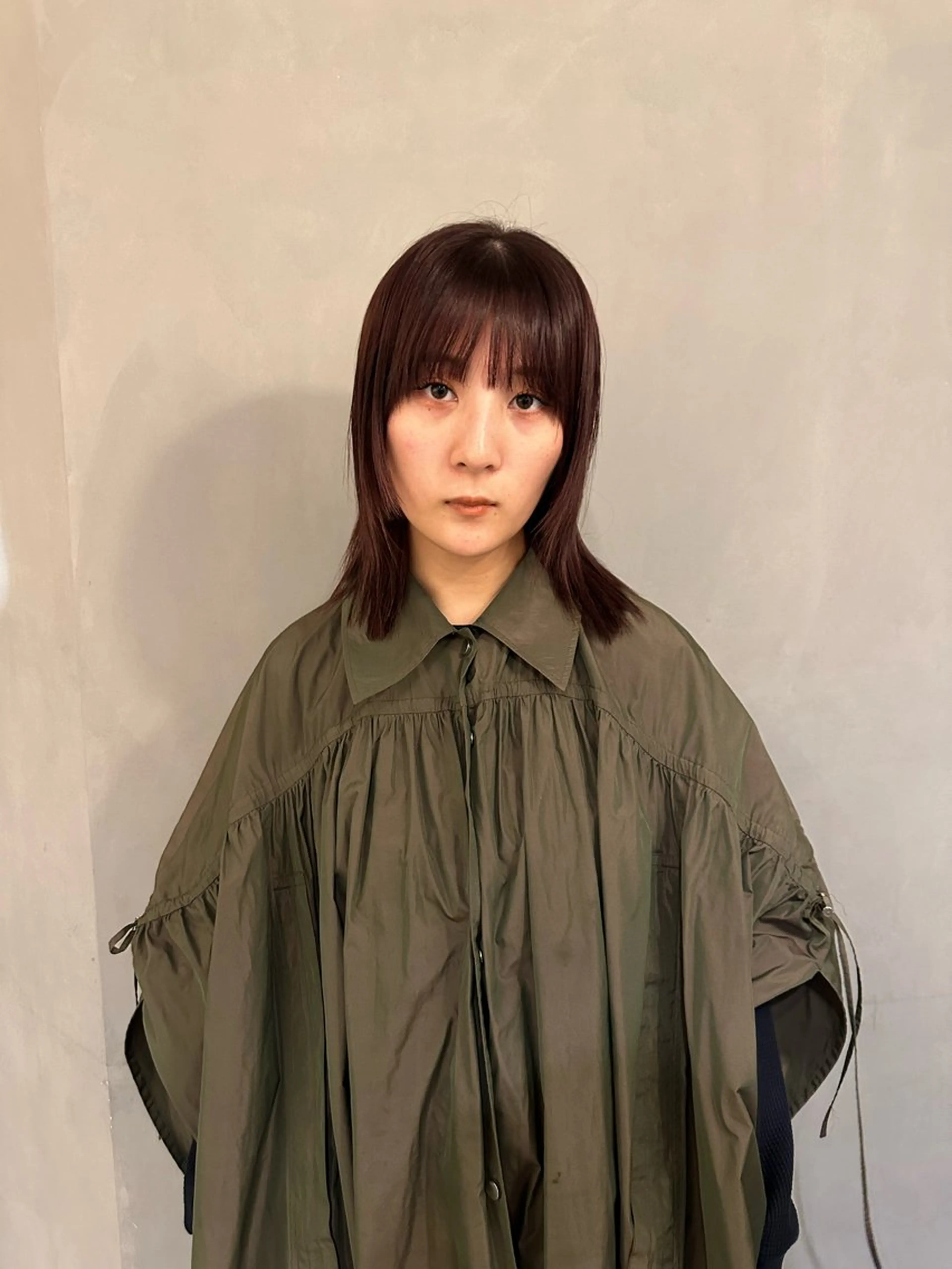 ミディアム カラー カット ヘアカラー 美髪・シールエクステ ホソタニリョウコのヘアスタイル