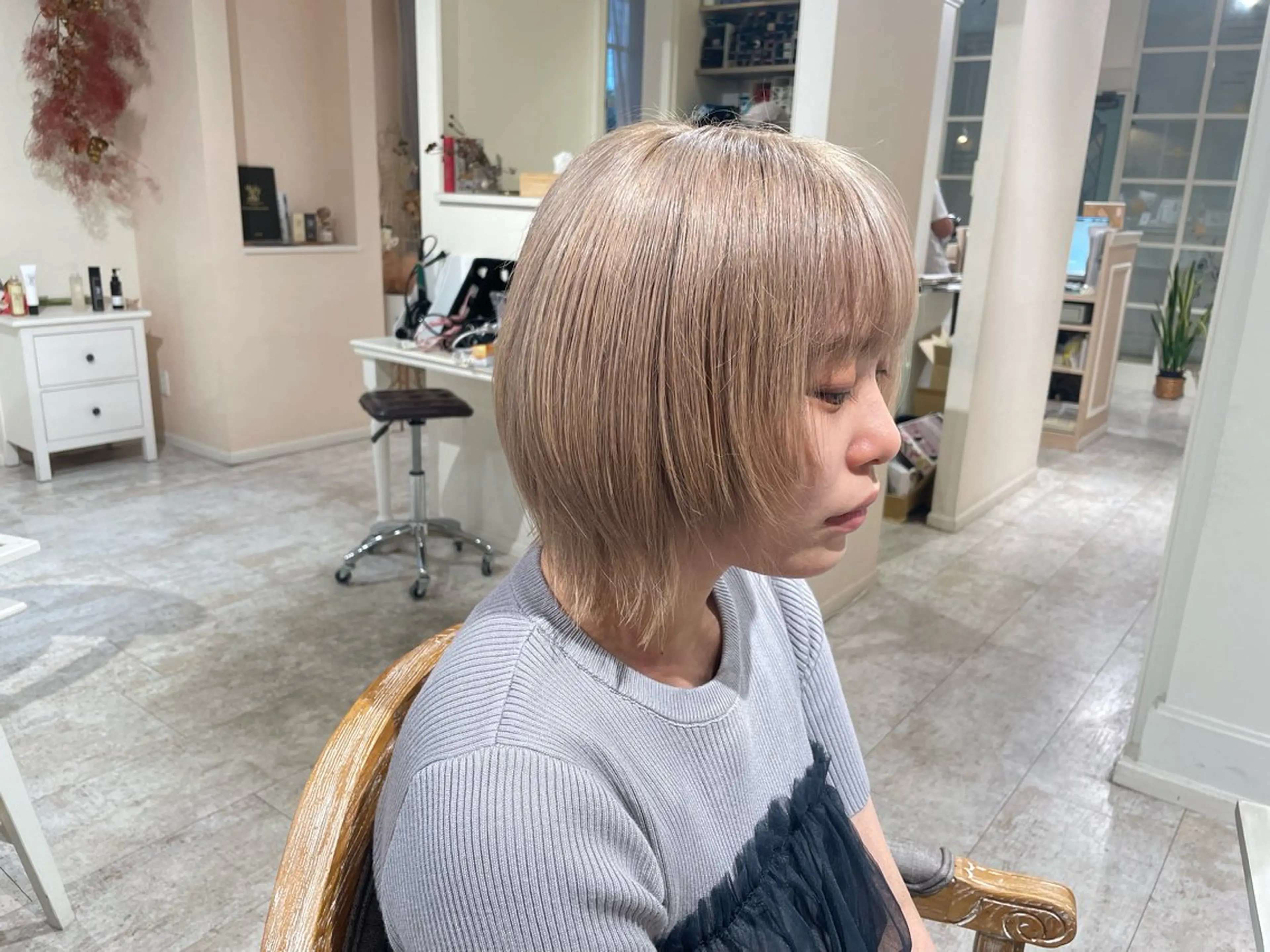 ショート 顔まわりレイヤー 顔周りカット 韓国風ヘア レイヤーカット ショートヘア 推しｶﾗｰ/韓国/ ﾋﾟﾝｸ/Renonのヘアスタイル