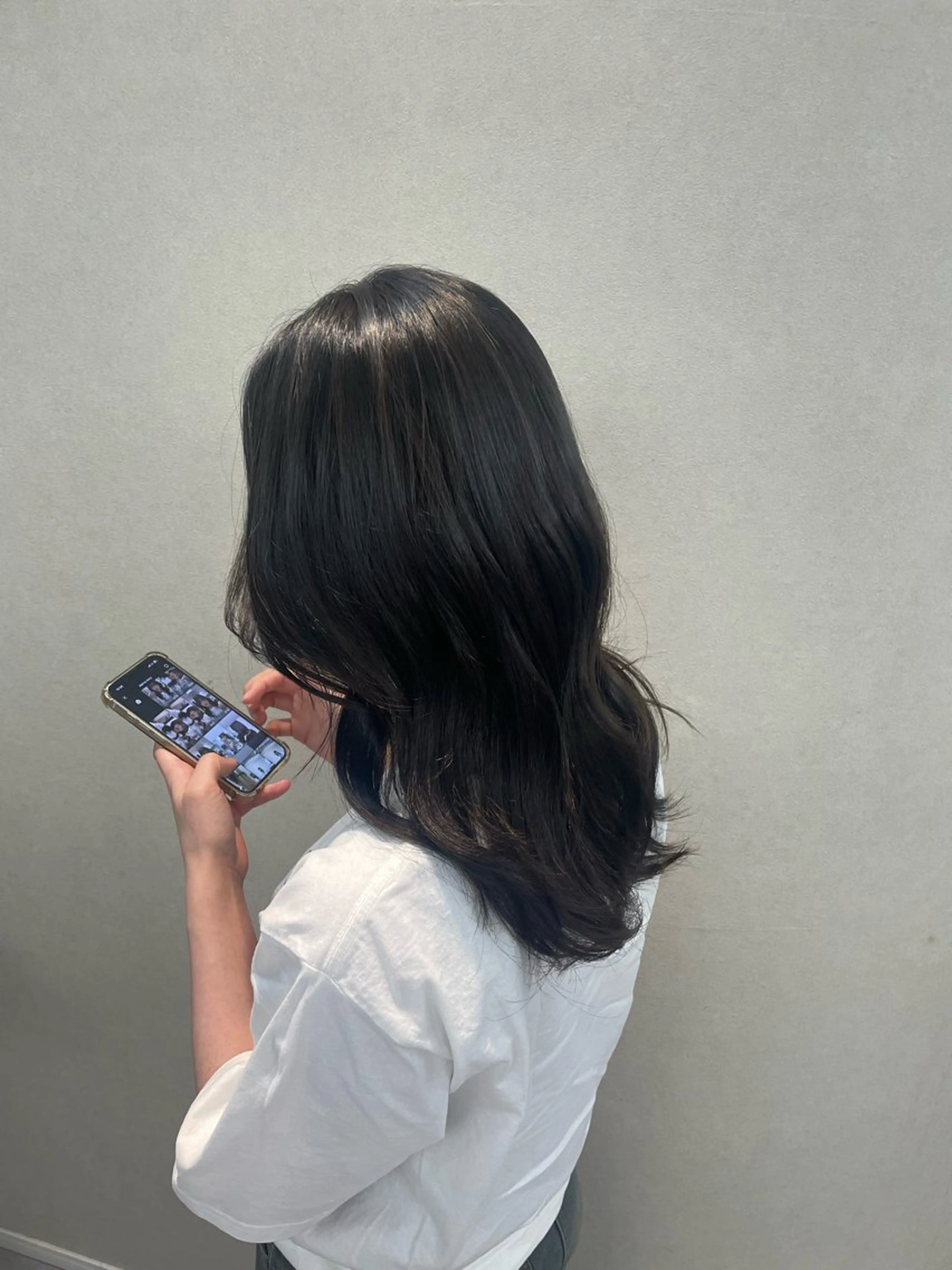 カラー オリーブカラー YUE(ユエ)☁️ アユナのヘアスタイル