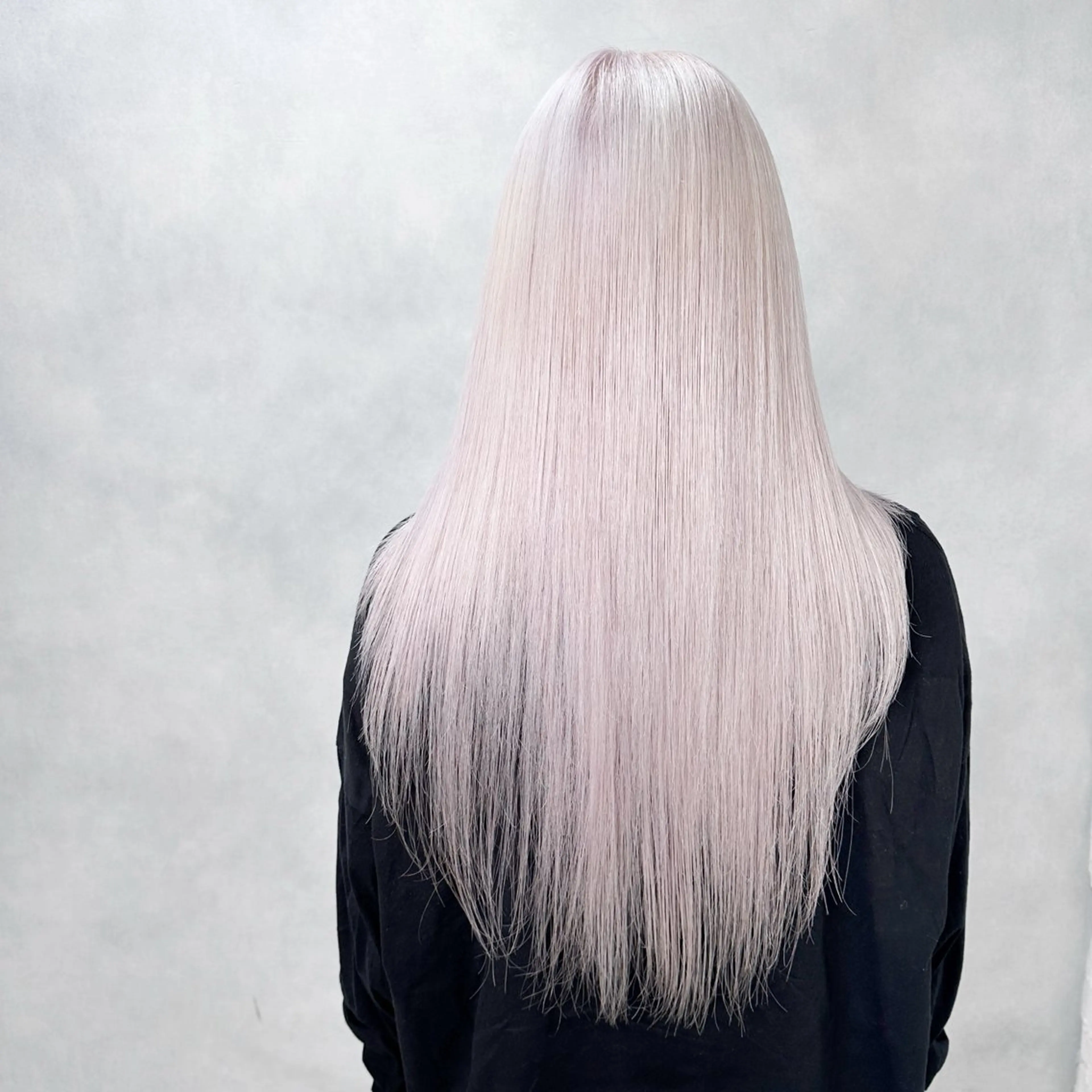 ロング カラー ベージュカラー ブリーチ ケアブリーチ ダブルカラー ハイトーンカラー カット ヘアカラー トリートメント レイヤーブリーチ特化 ホワイト専門/岸のヘアスタイル