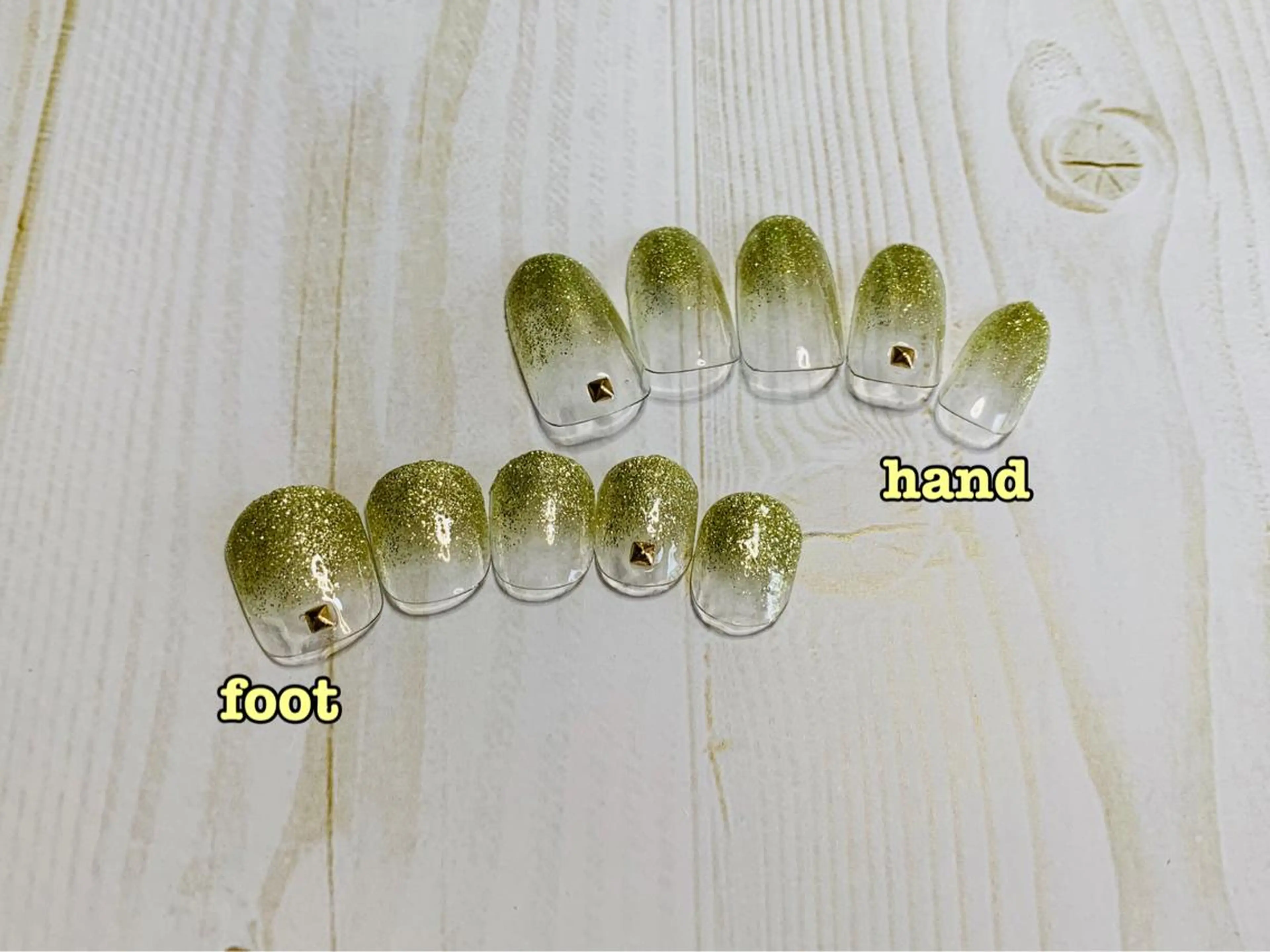 ネイル フットネイル グラデーション ラメ(グリッター) ラメグラデーション おそろいネイル Nail Katoのネイルデザイン