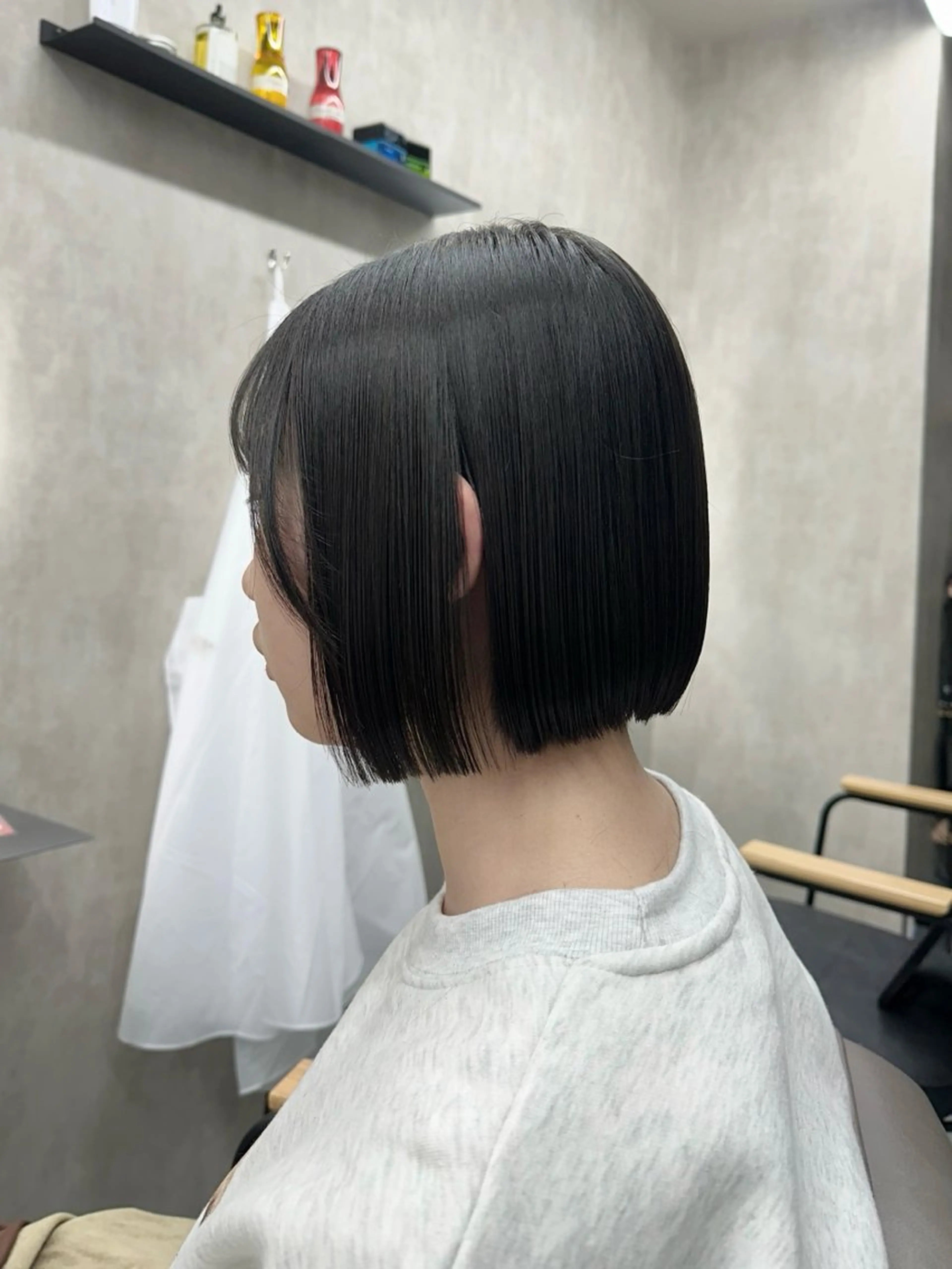 ショート 切りっぱなしボブ ボブ カット トリートメント 韓国レイヤー・ボブ/ 暖色⭐️優香⭐️のヘアスタイル