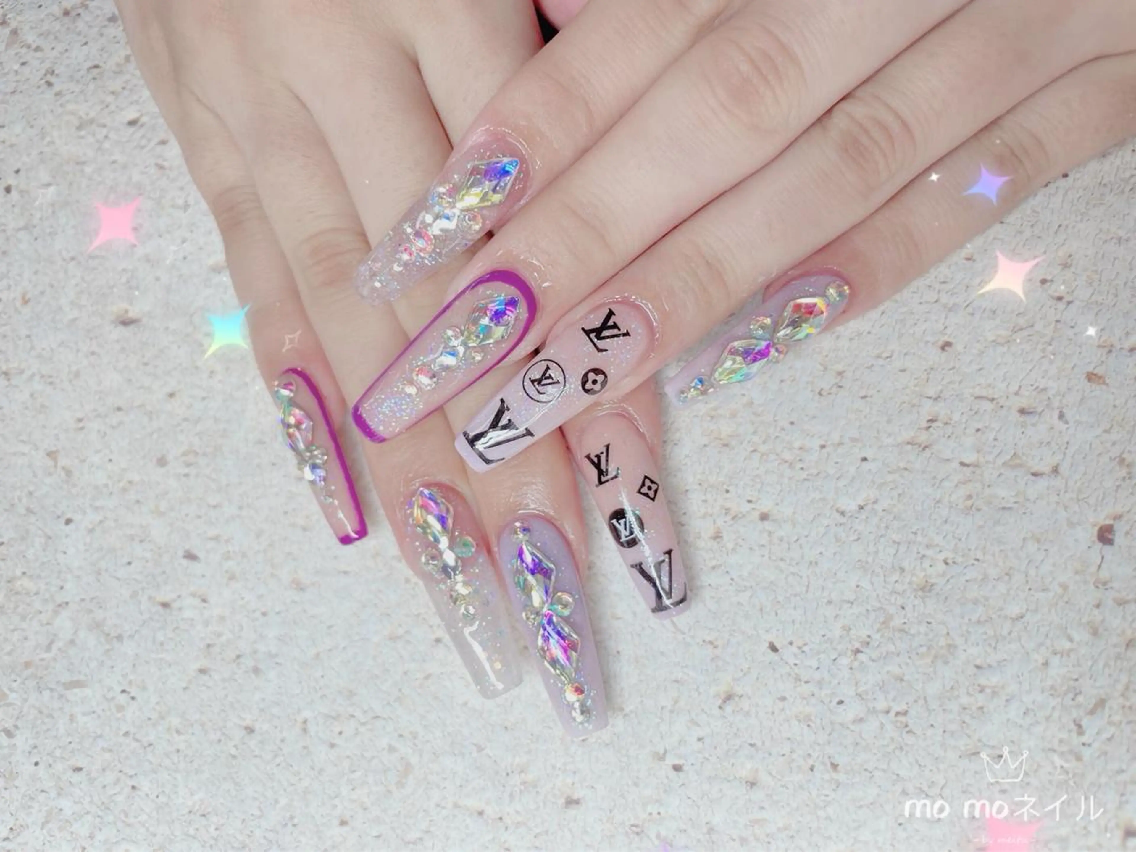 ネイル MOMO nailのネイルデザイン