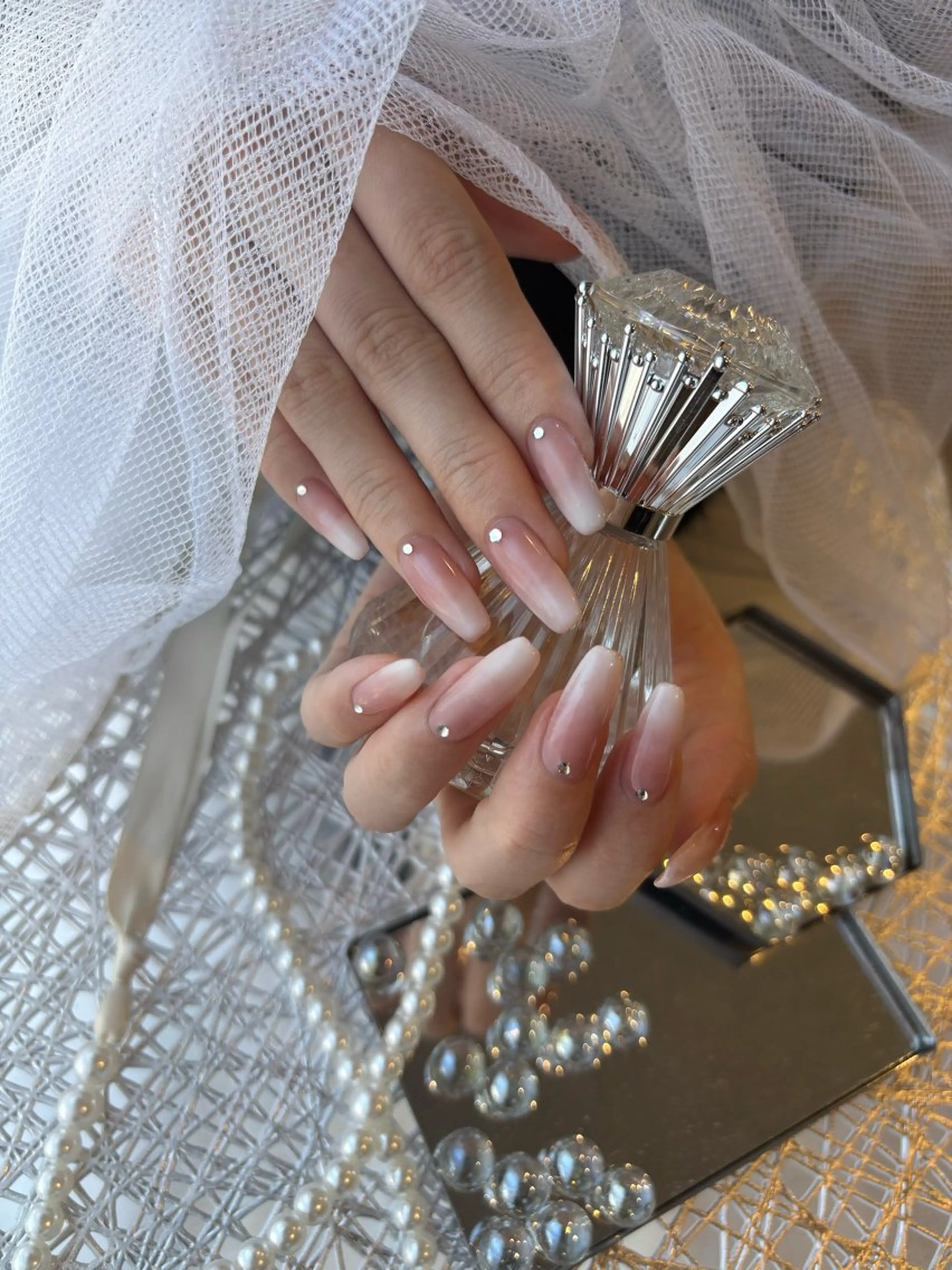 ネイル ハンドネイル .8 HAREのネイルデザイン