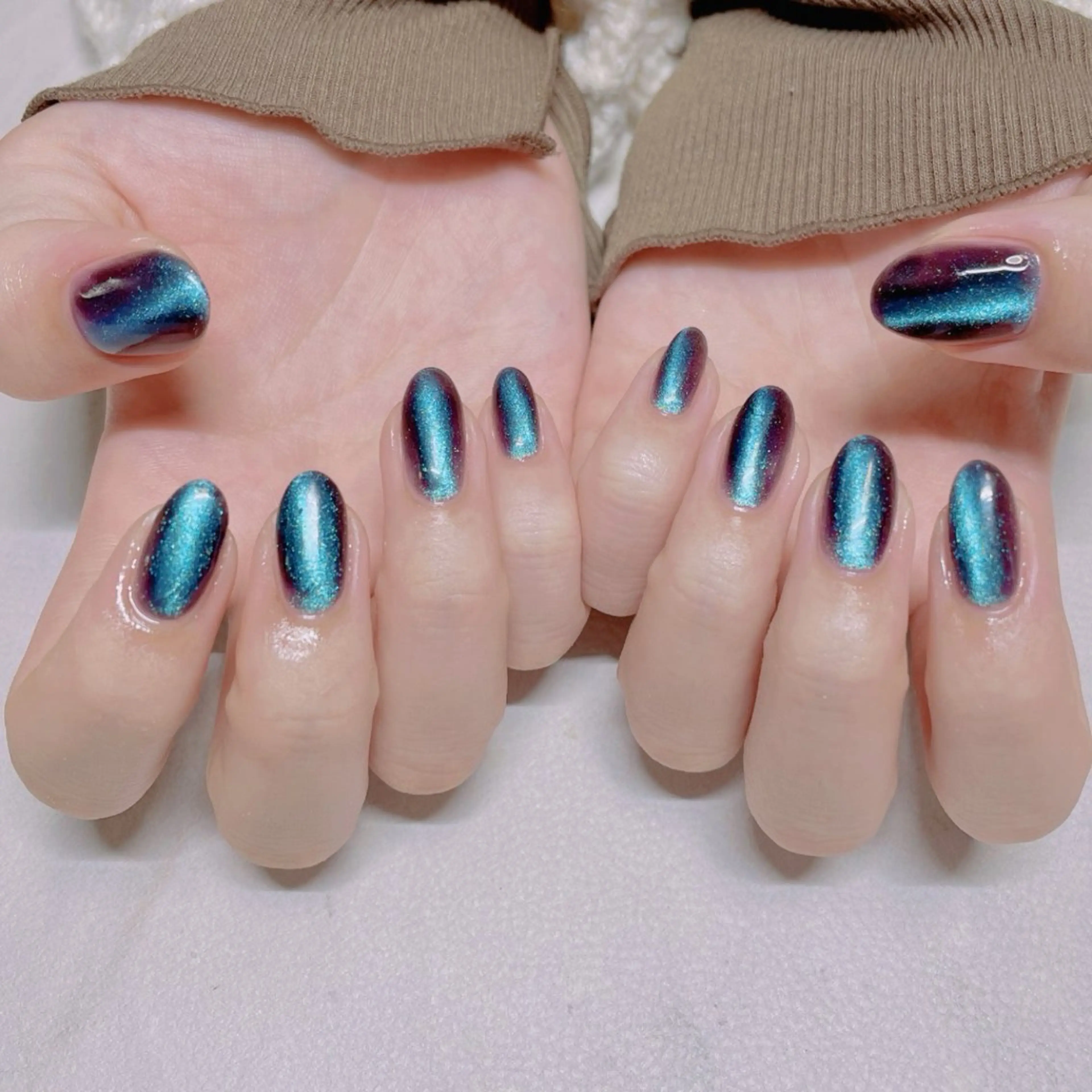 ミディアム Chiara チップ長さ出しのネイルデザイン