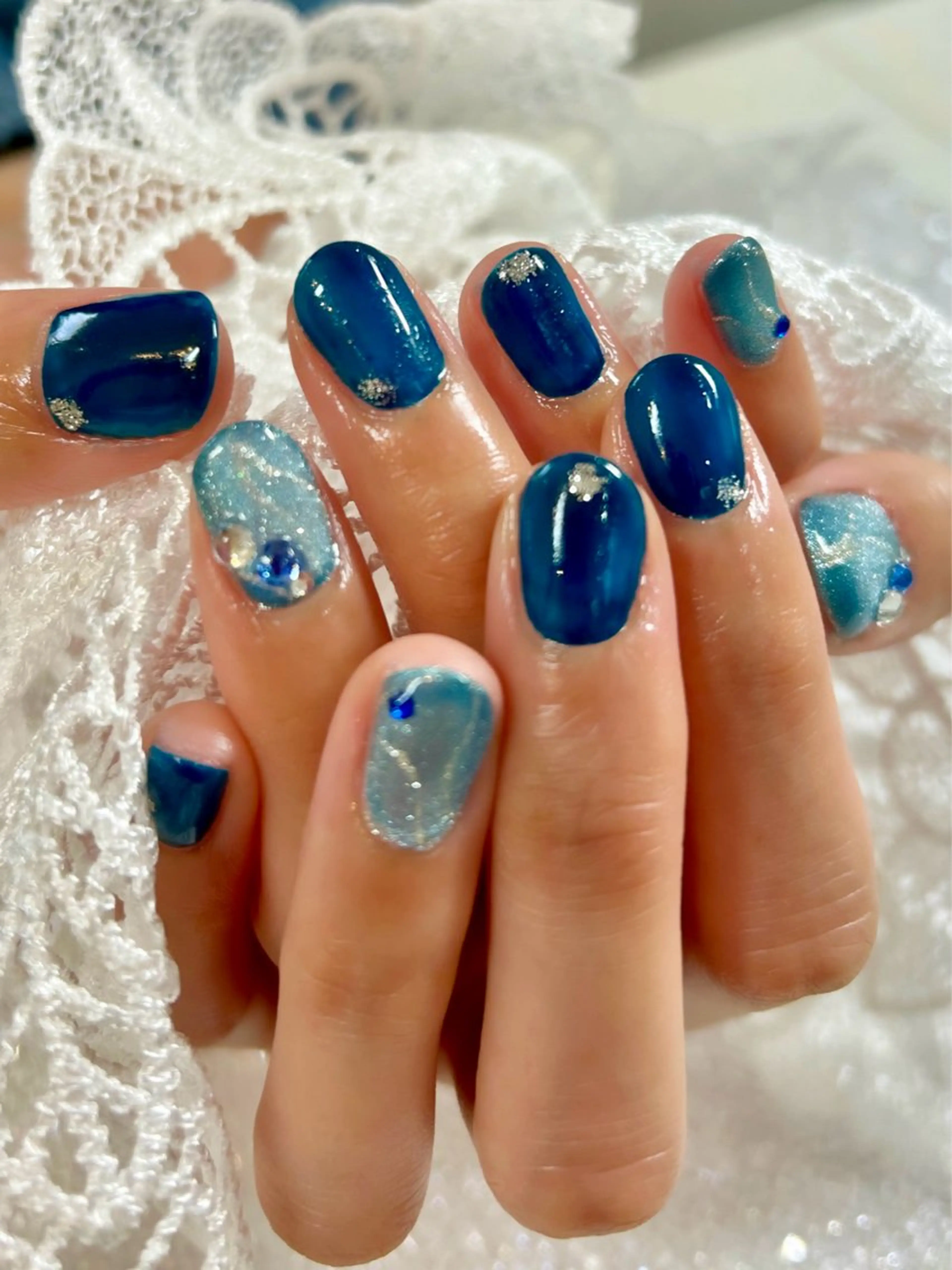 ネイル BURGUNDY mikaのネイルデザイン