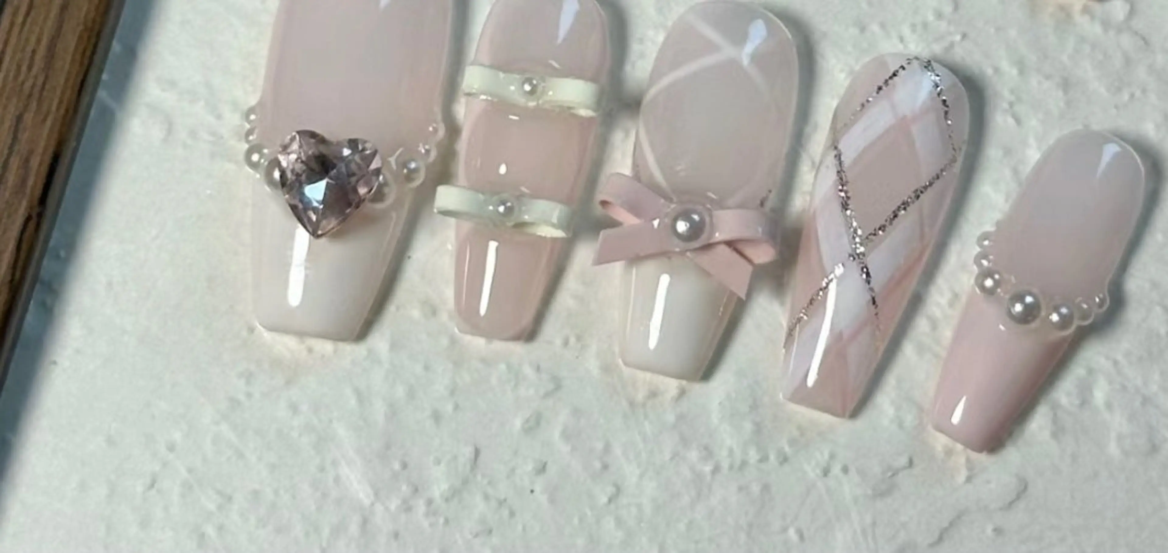 ネイル ハンドネイル D-BEAUTY Nailsalonのネイルデザイン