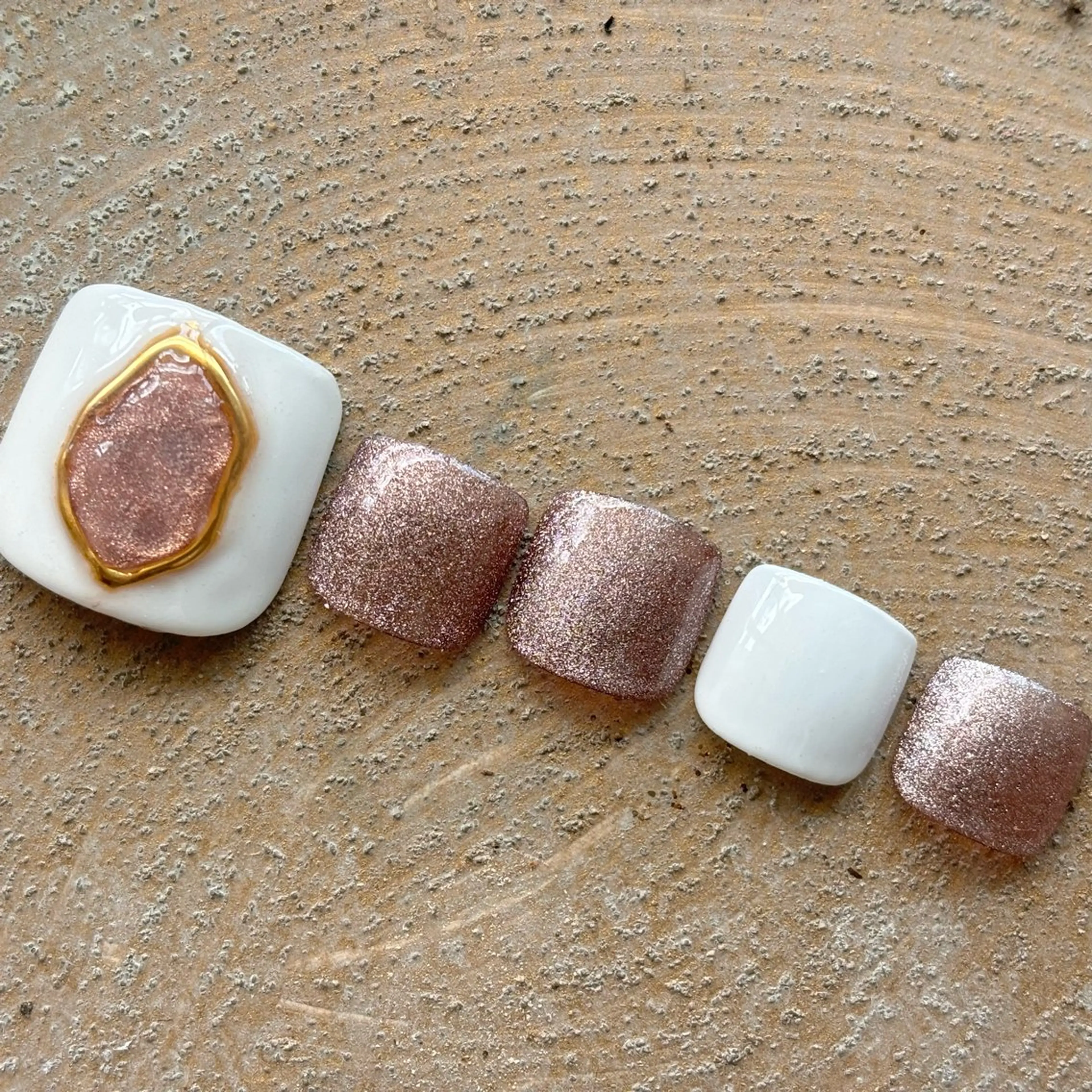 ネイル マグネットネイル ぷっくりネイル 伊藤 貴恵のネイルデザイン