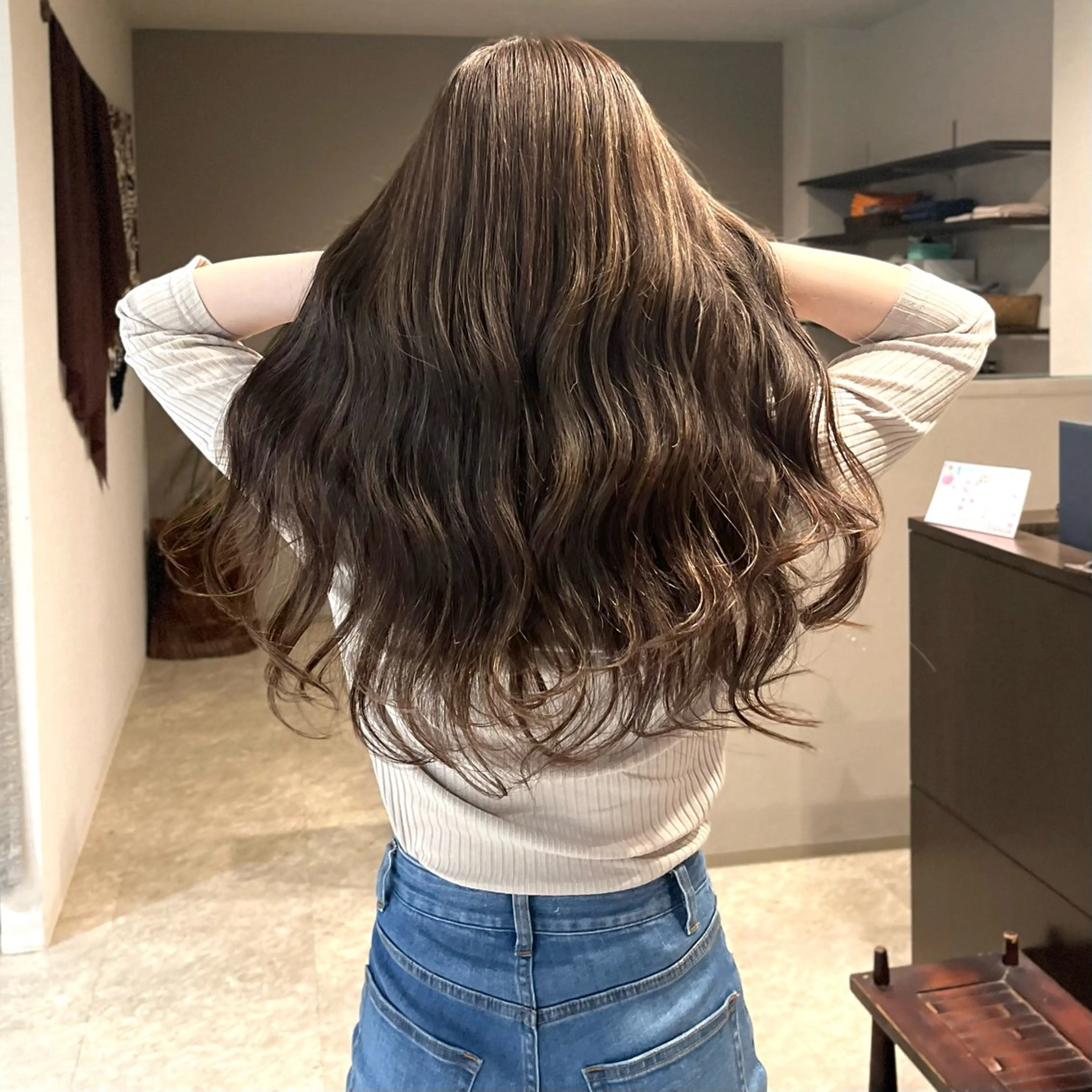 ロング ヘアカラー batik dua所属・尼丁 勇磨のヘアスタイル