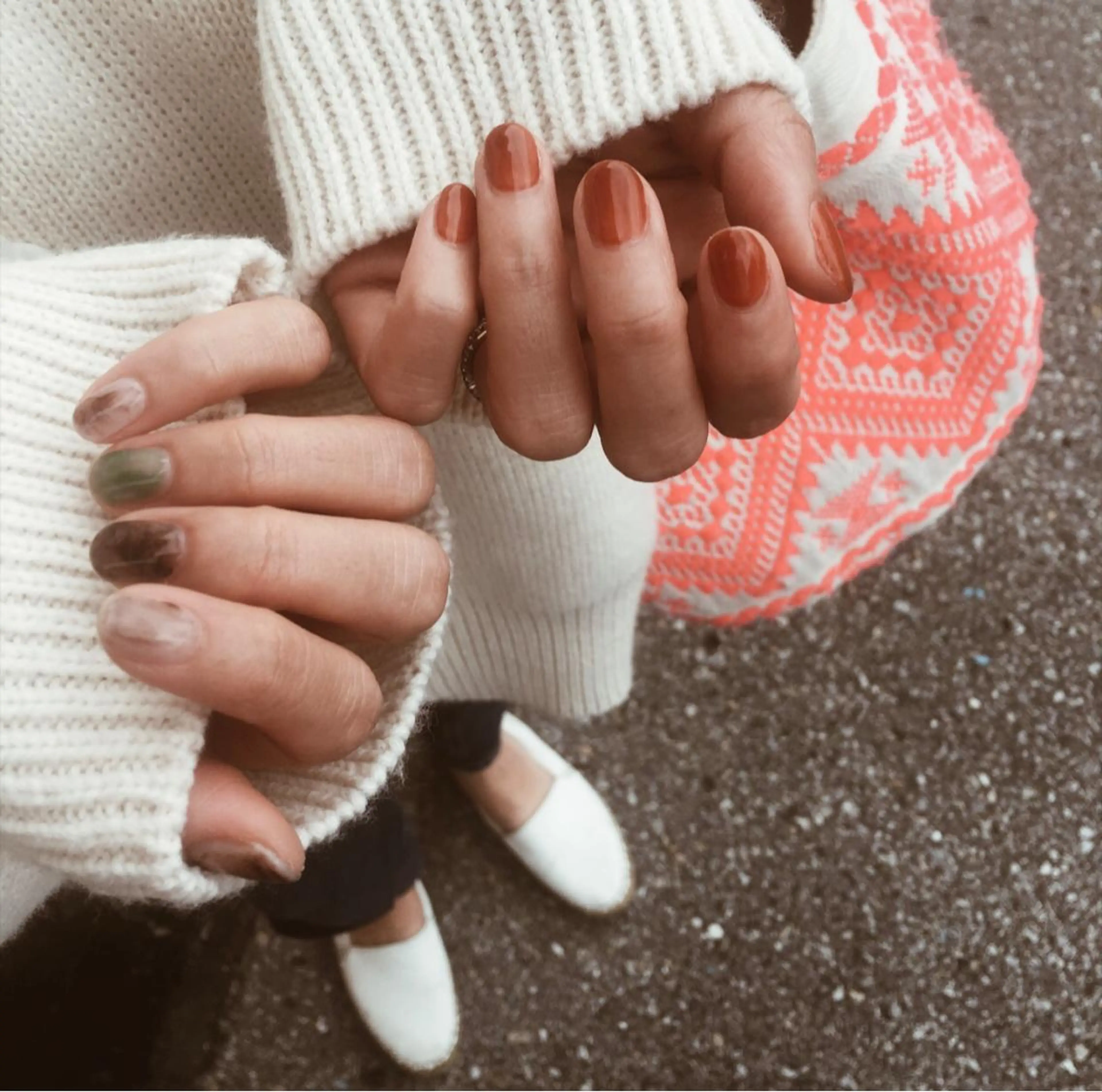 ネイル アートネイル ブラウン フットネイル 大理石ネイル(マーブル) ミラーネイル ハンドネイル フットネイル leaaloha byBROWN HAIR所属・レアアロハ宇都宮 /ネイル.メンズ脱毛のネイルデザイン