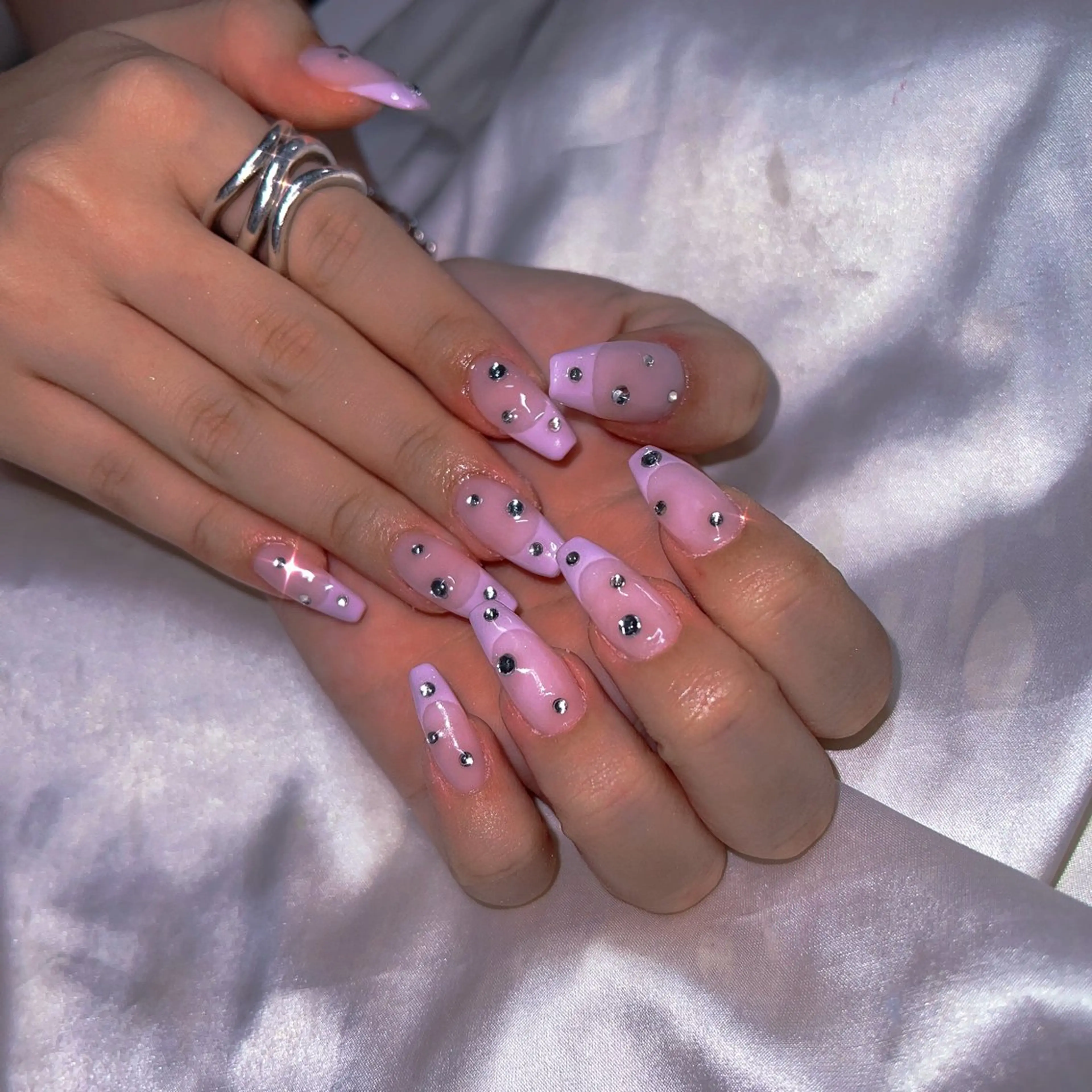 ネイル フレンチネイル 🌖す い🌒のネイルデザイン