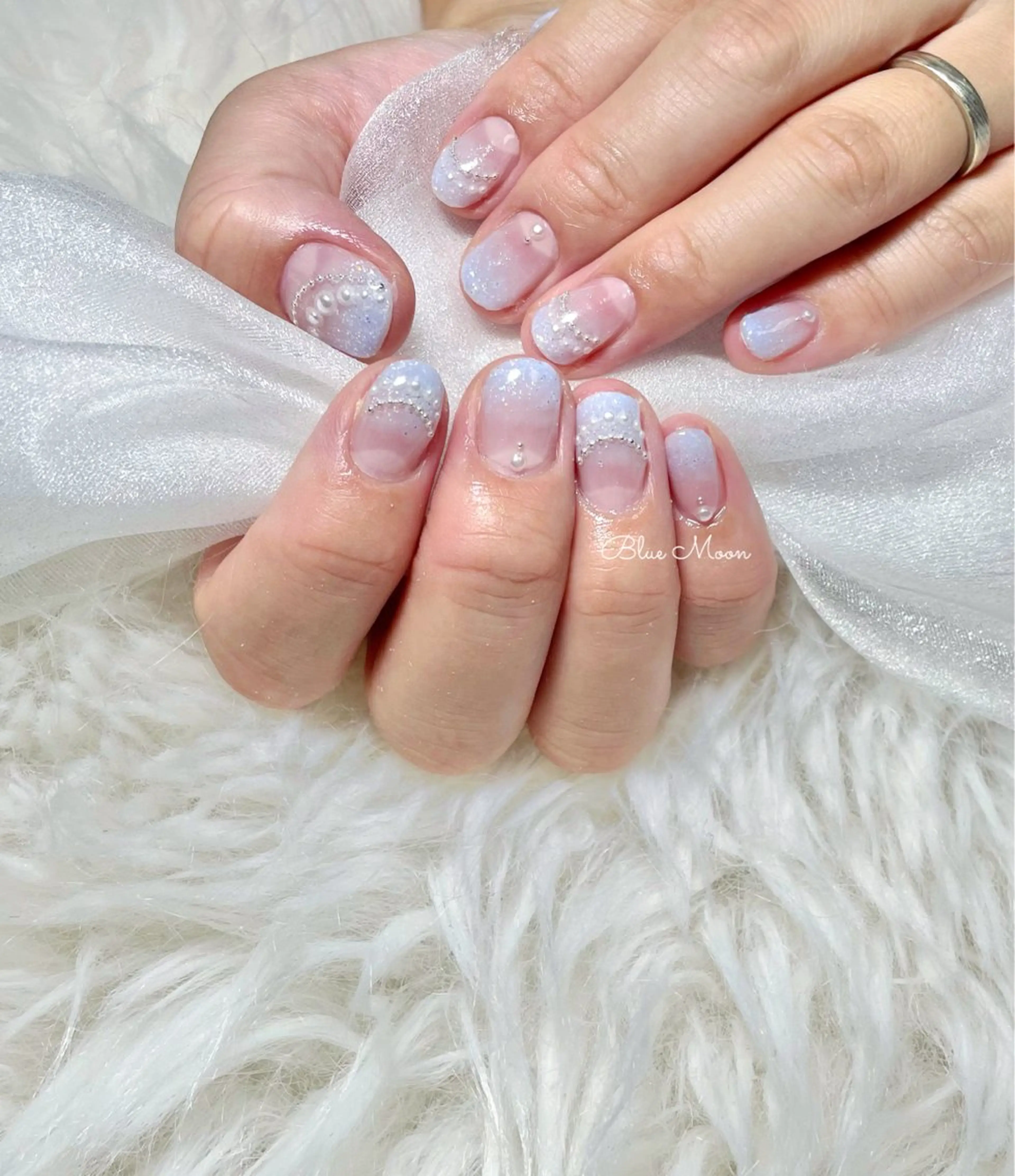 ネイル ハンドネイル フットネイル ハンドケア nail salon Blue Moonのネイルデザイン