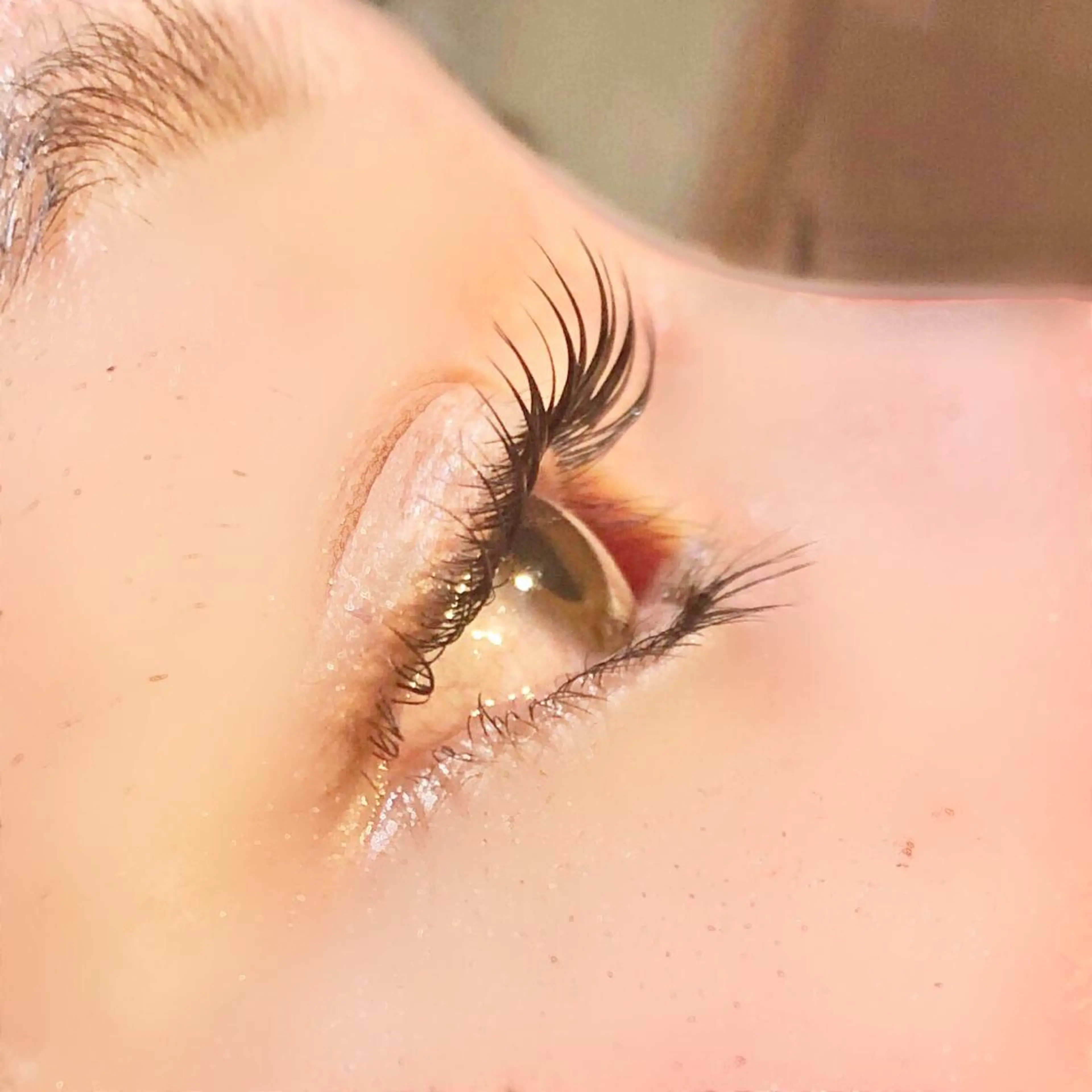 マツエク・マツパ MODEK'S あやねのヘアスタイル