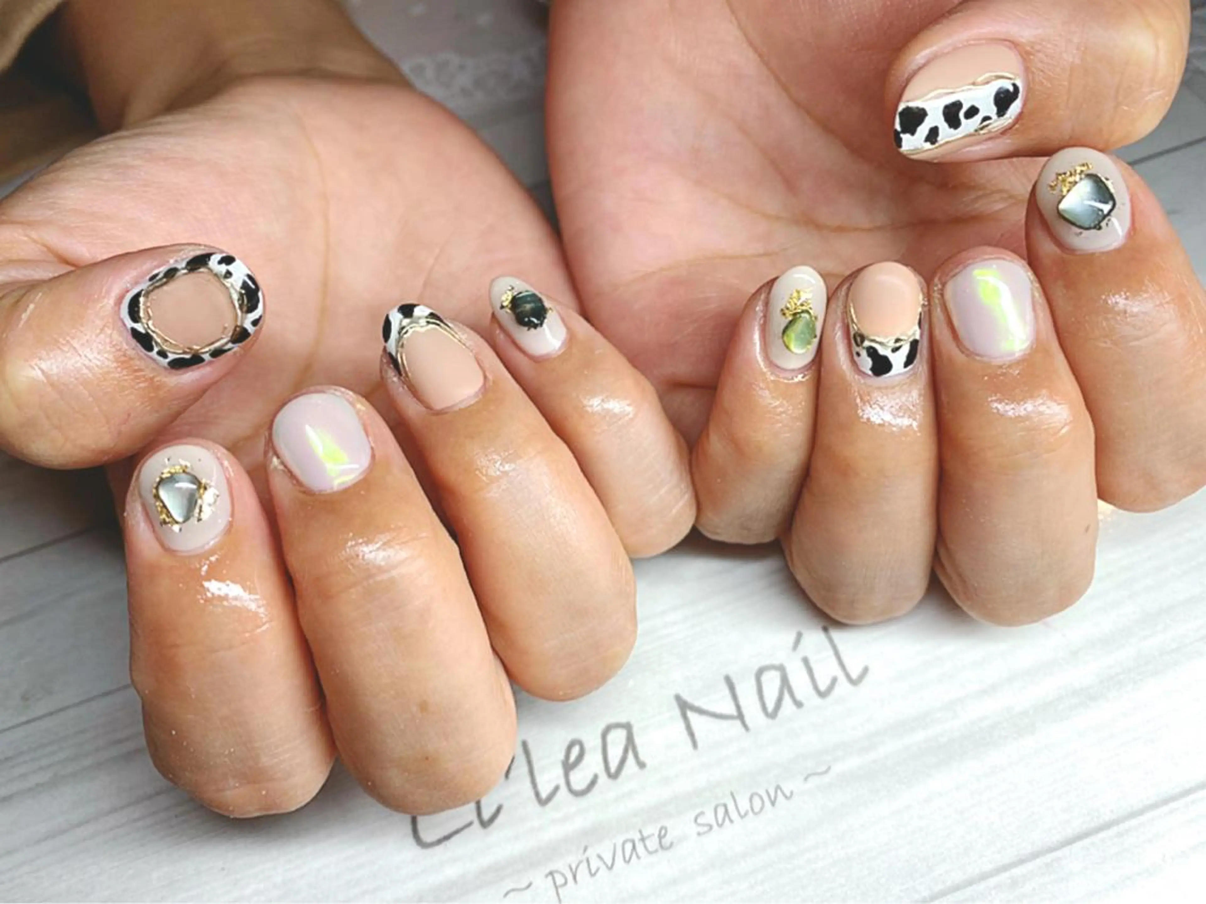 ネイル Li'leaNail AINAのネイルデザイン