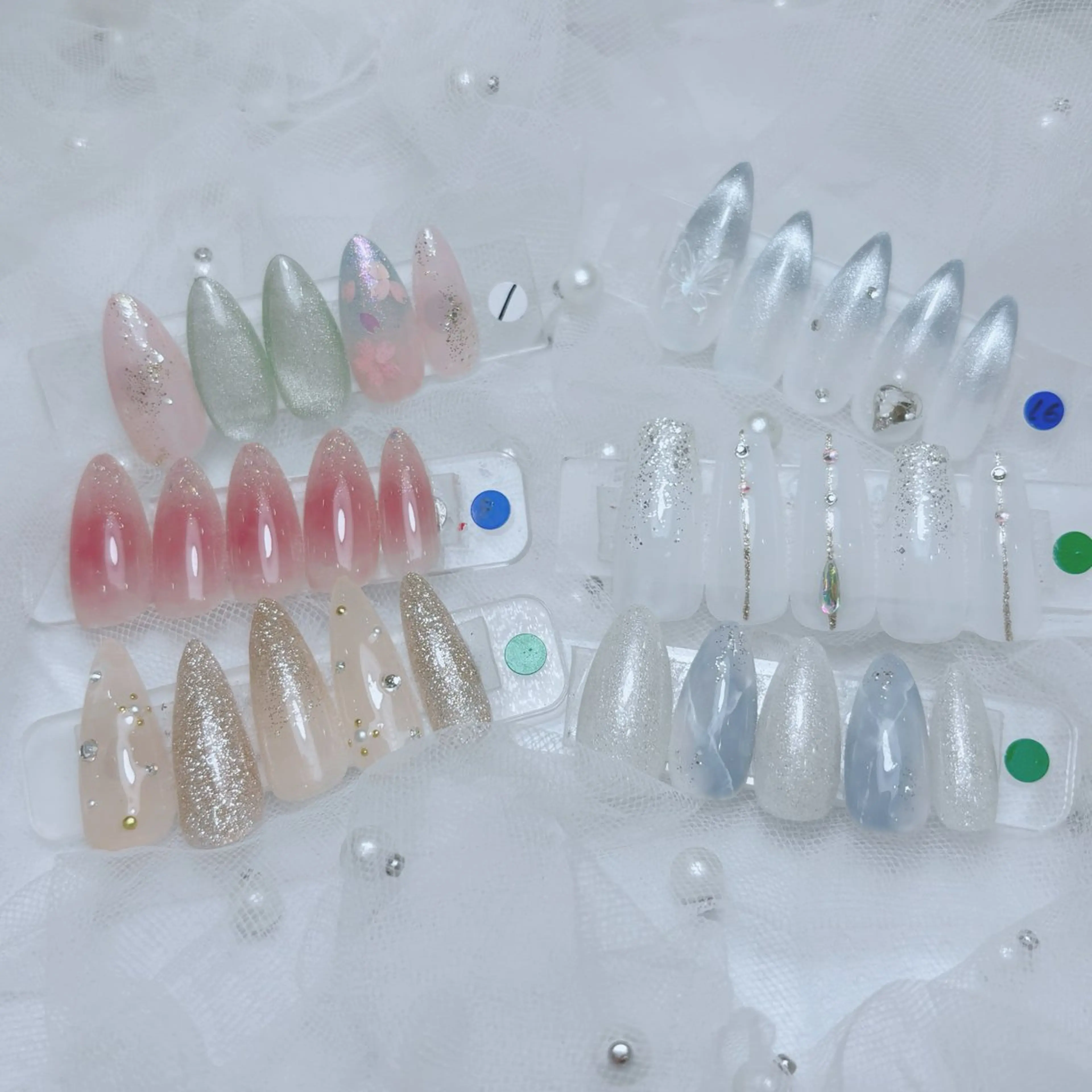 ネイル エルバイノリコ 岩下パラジェル取扱店のネイルデザイン