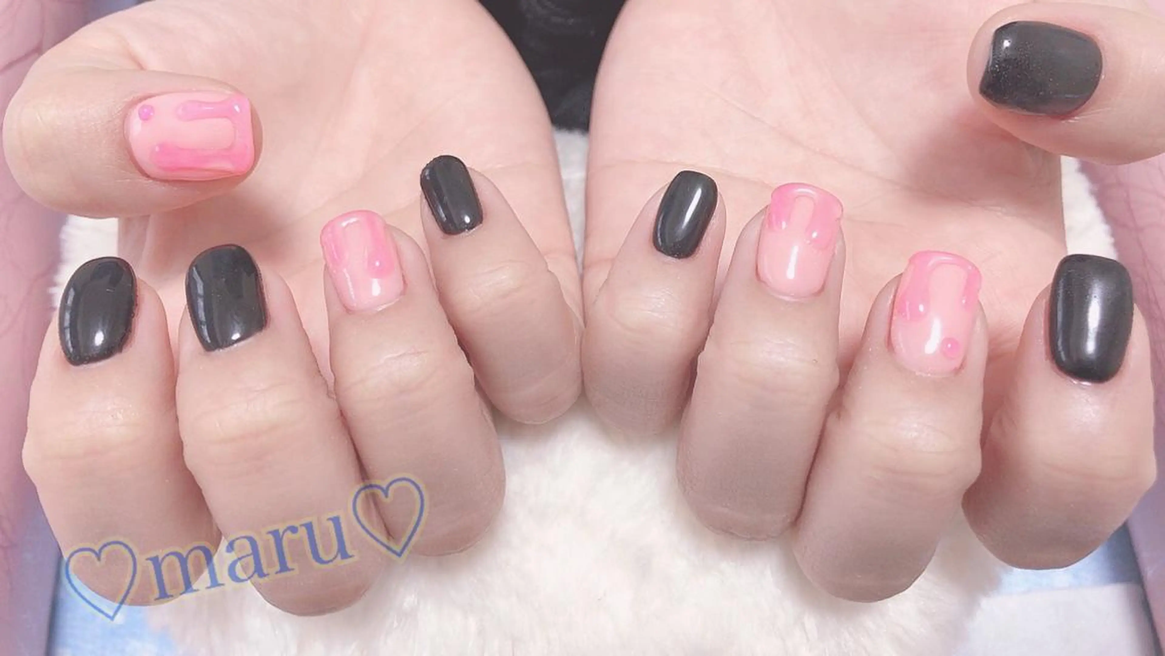 ネイル ハンドネイル フットネイル まるみ ♡のネイルデザイン