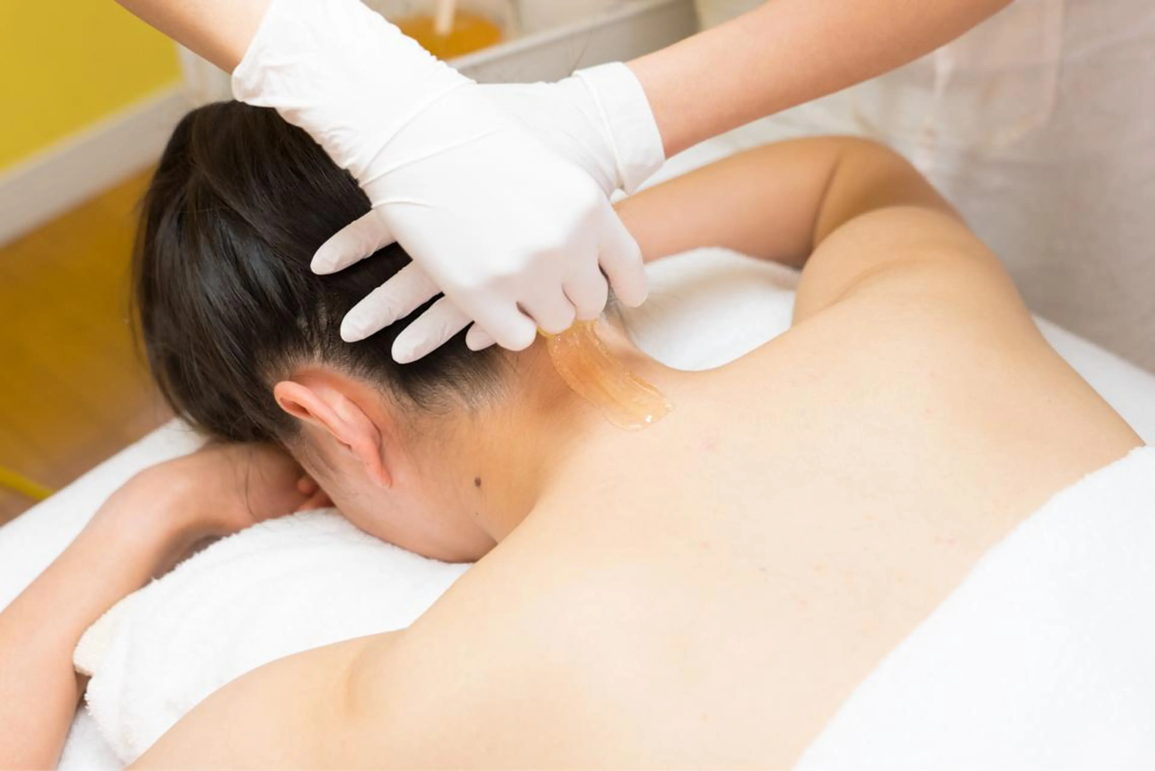 シュガーリング🍋襟足うなじ＋背中へのグラデーション付の写真