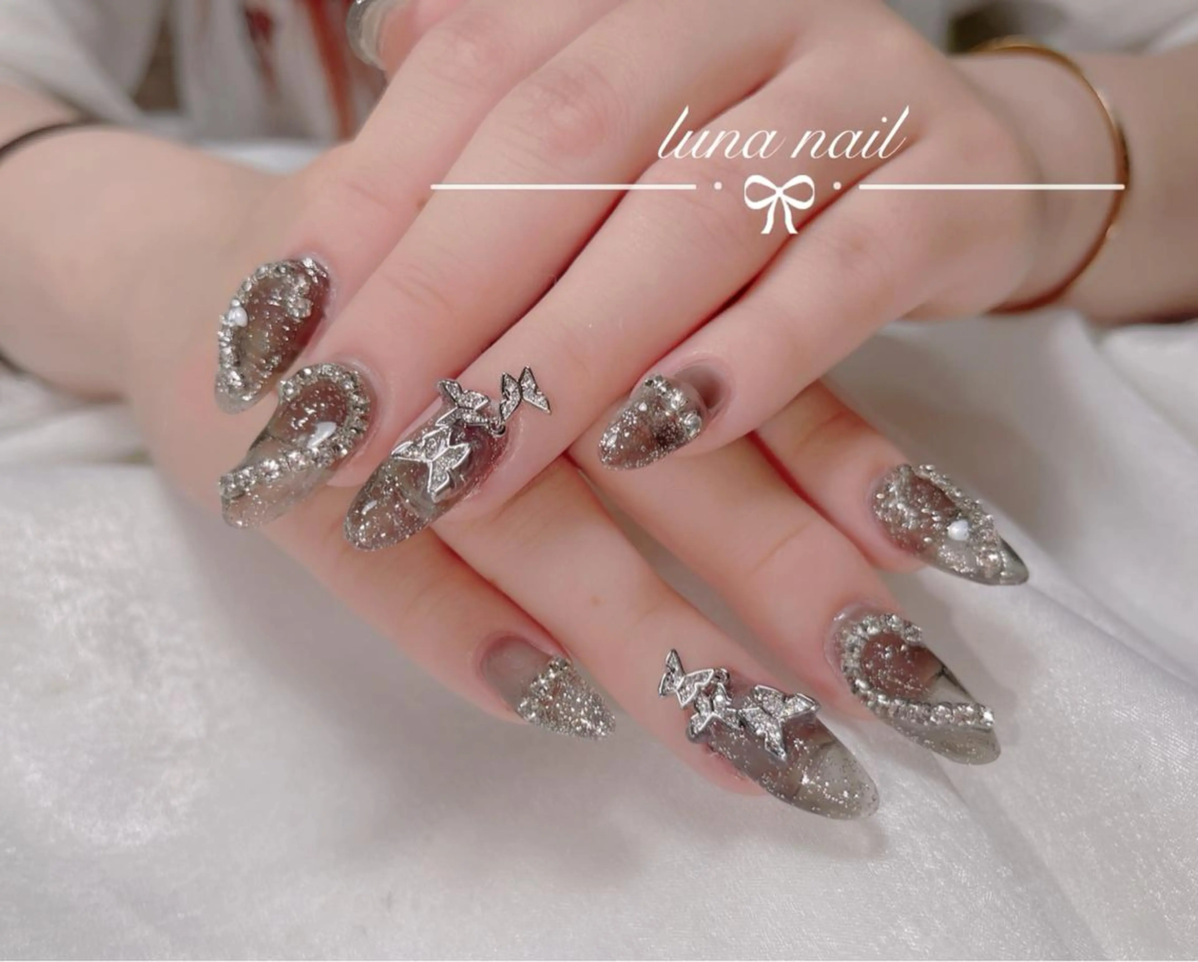 ネイル luna nail ＆eyelashのネイルデザイン