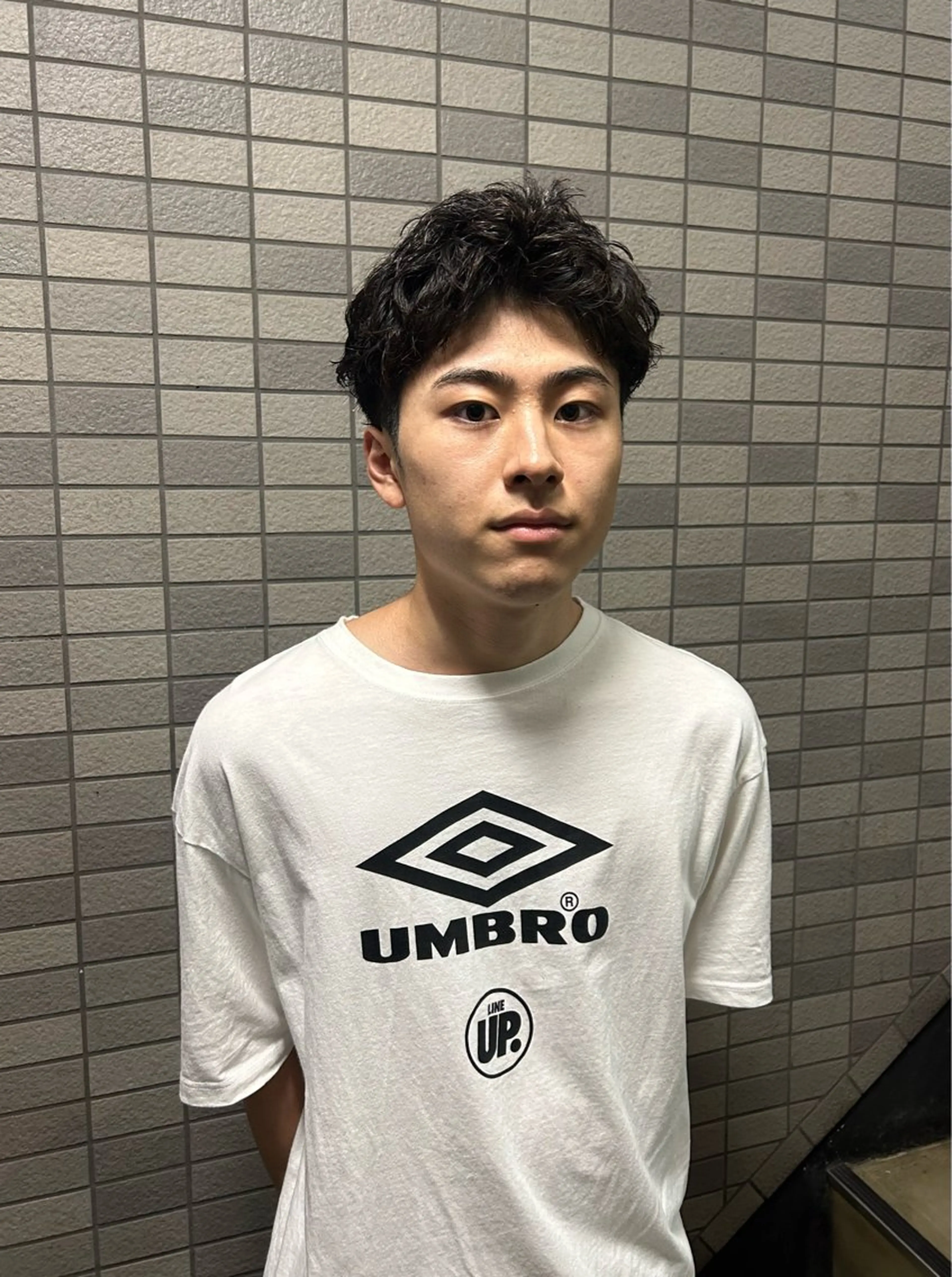 ショート パーマ メンズ メンズブリーチ メンズハイライト メンズインナーカラー メンズパーマ プードルパーマ カット パーマ トリートメント charme所属・💈メンズカット ✂︎伊藤大輝💈のヘアスタイル