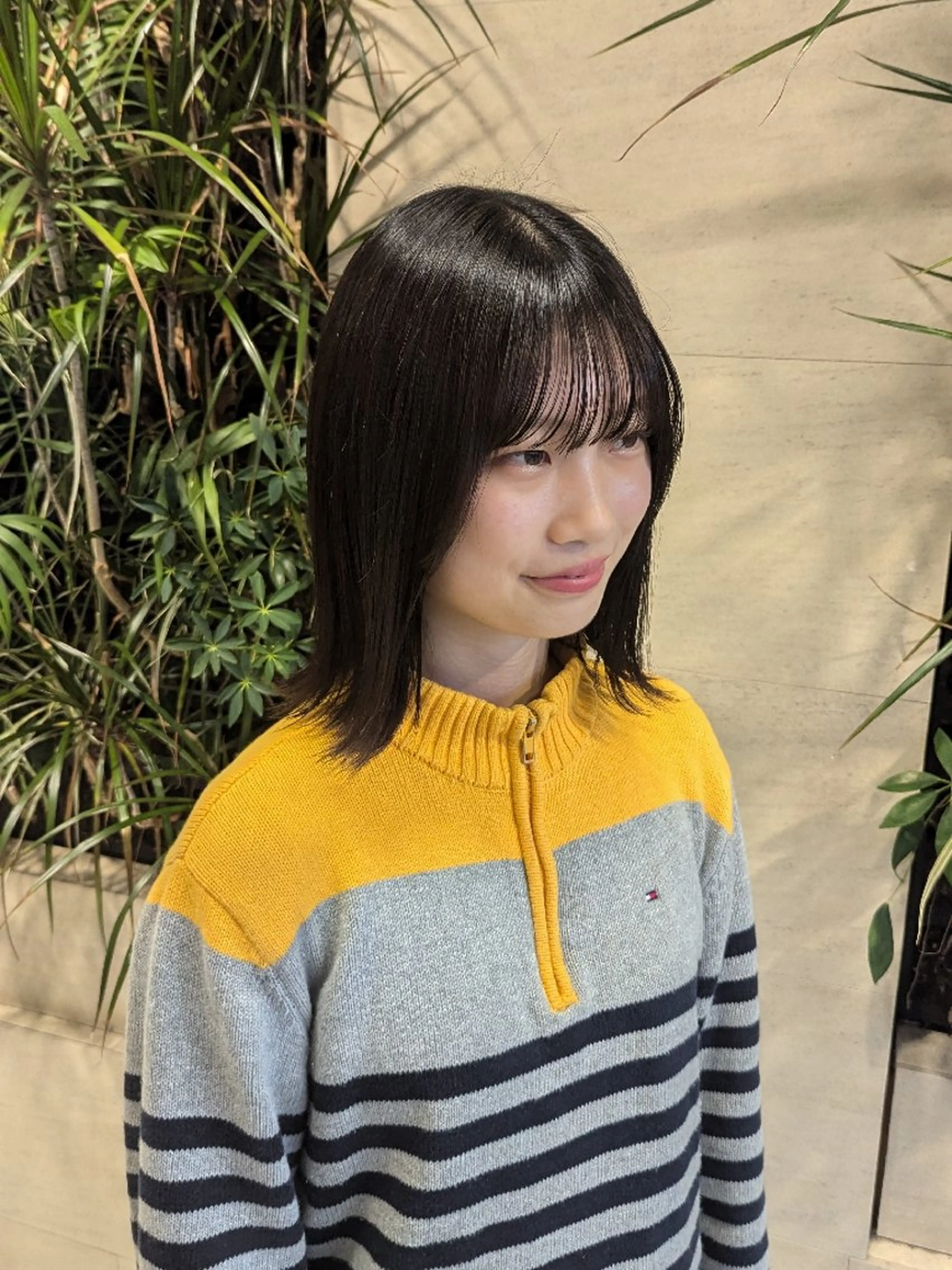 ミディアム トリートメント トリートメント 髪質改善/お呼ば れヘア/透明感カラーのヘアスタイル