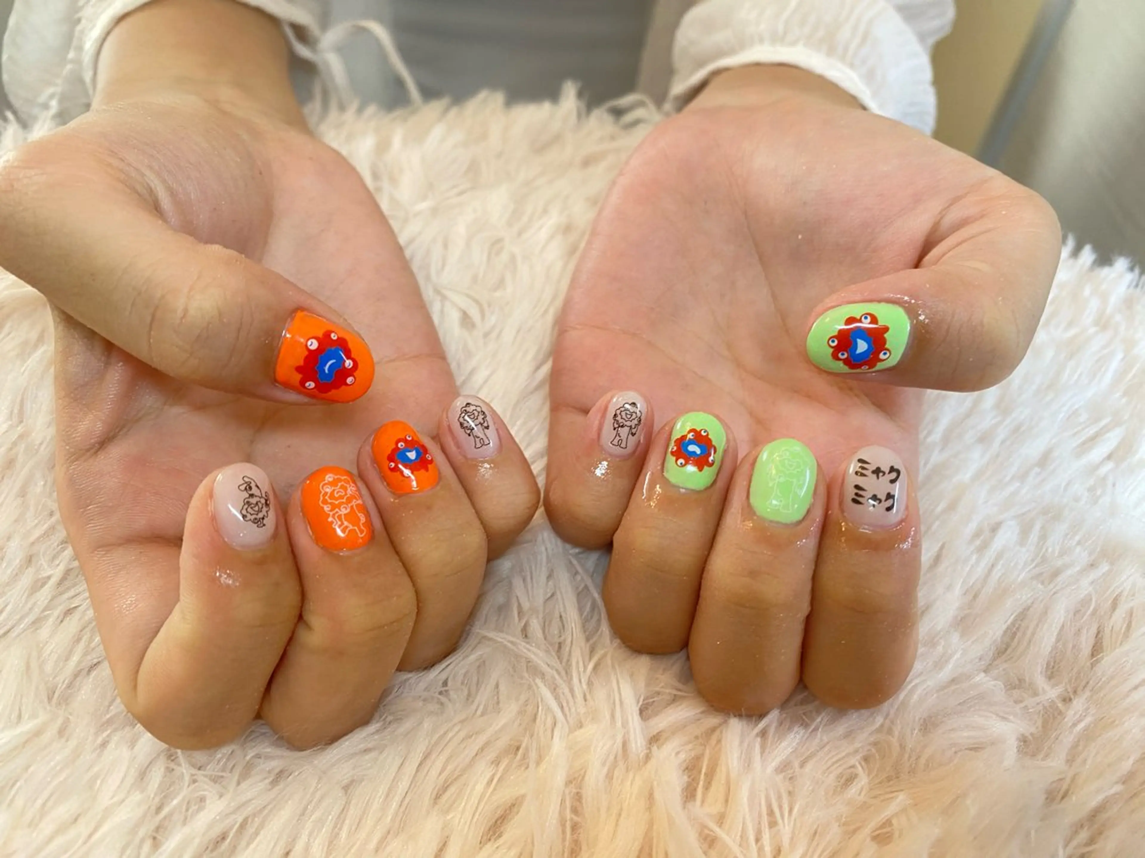 ネイル 持ち込み ハンドネイル Chandra nail&tarotのネイルデザイン