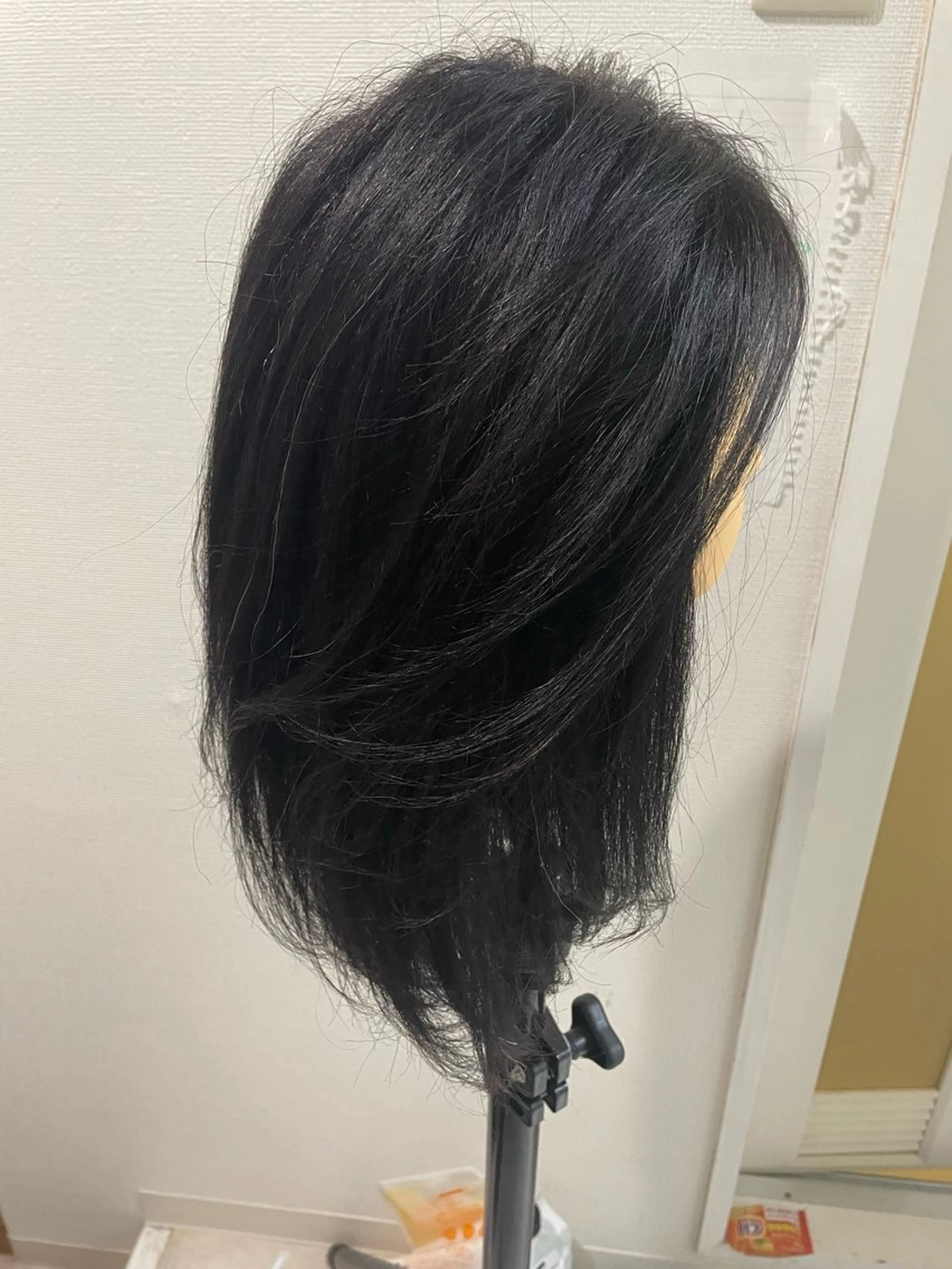 ミディアム レイヤーカット ✨男の娘✨美容師 ✂️くっぽちゃん✂️のヘアスタイル