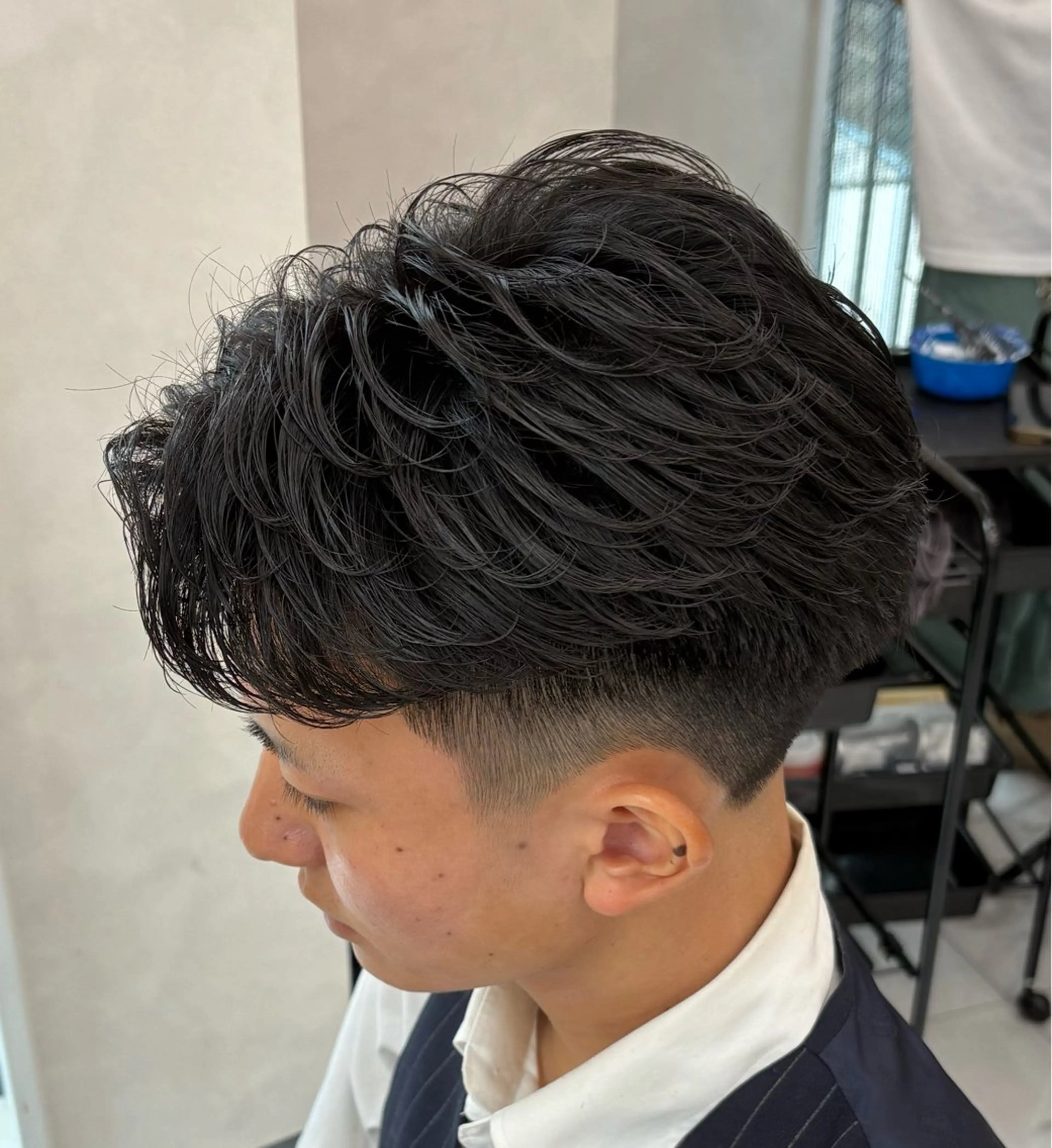 メンズ センターパート フェザーパーマ メンズパーマ Hair Salon LUCEY所属・メンズカット/パー マ/川越/成田最のヘアスタイル