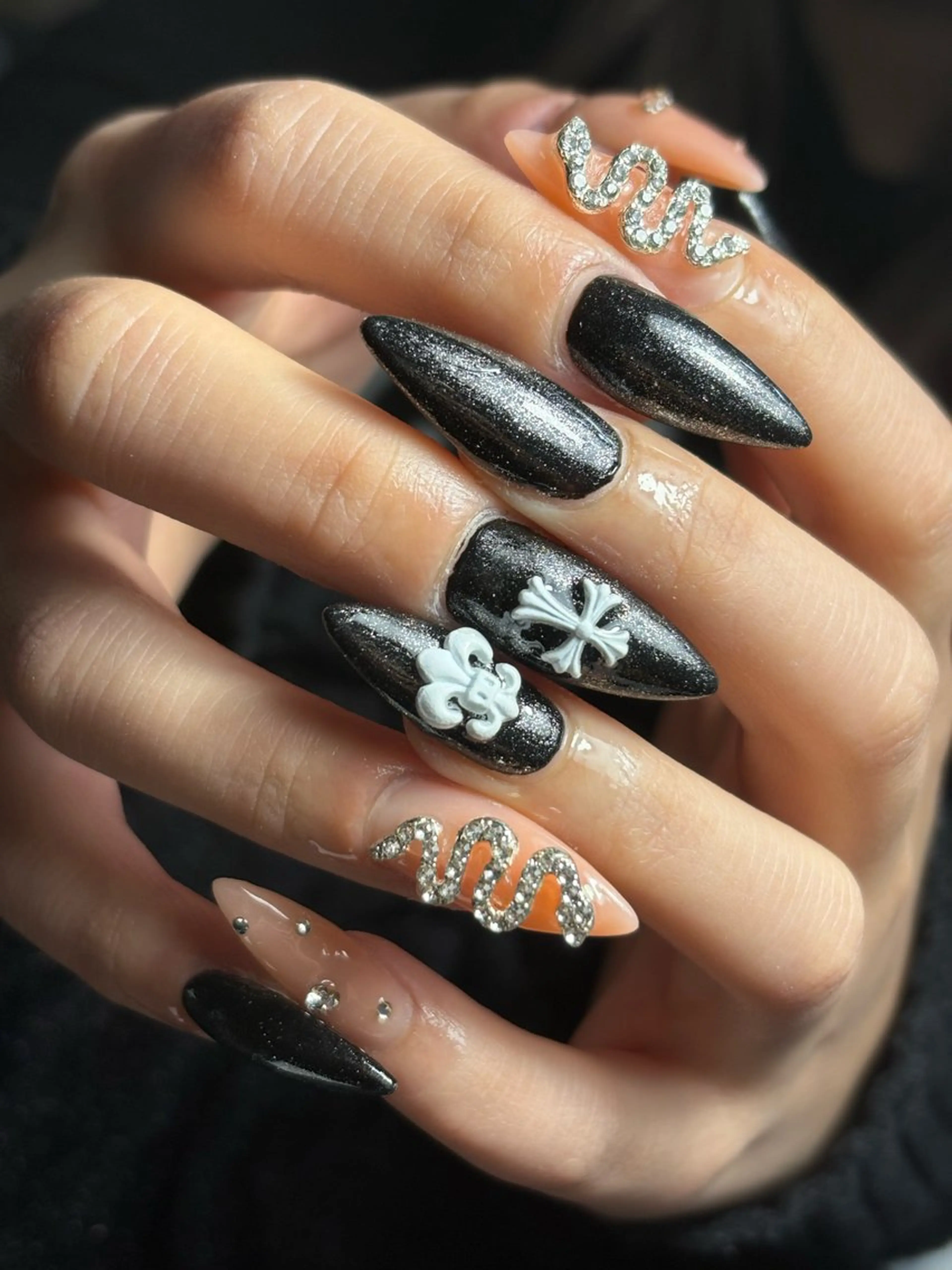 ネイル ハンドネイル ✴︎ Delightのネイルデザイン