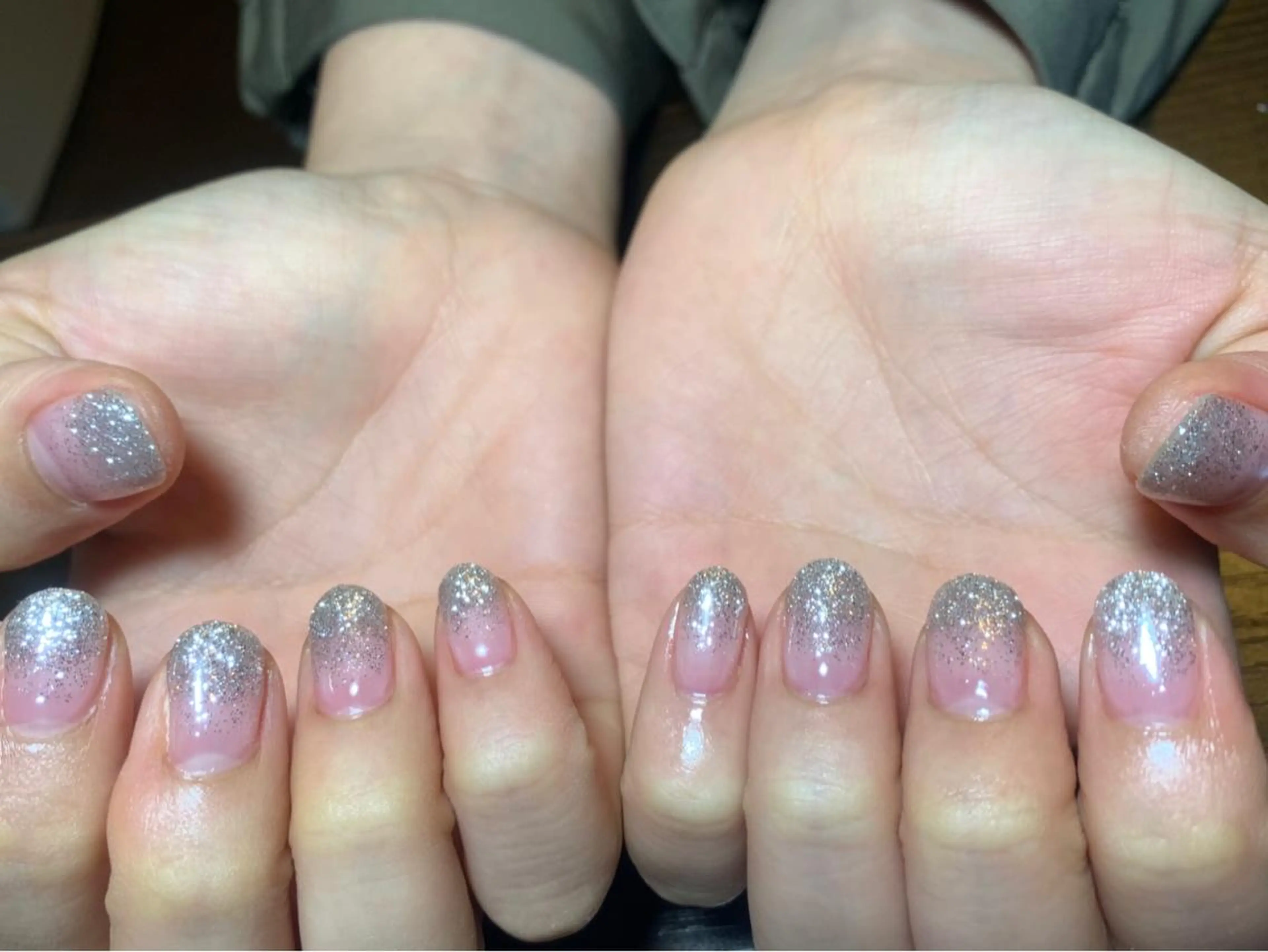 ネイル グラデーション 松山 美由紀のネイルデザイン