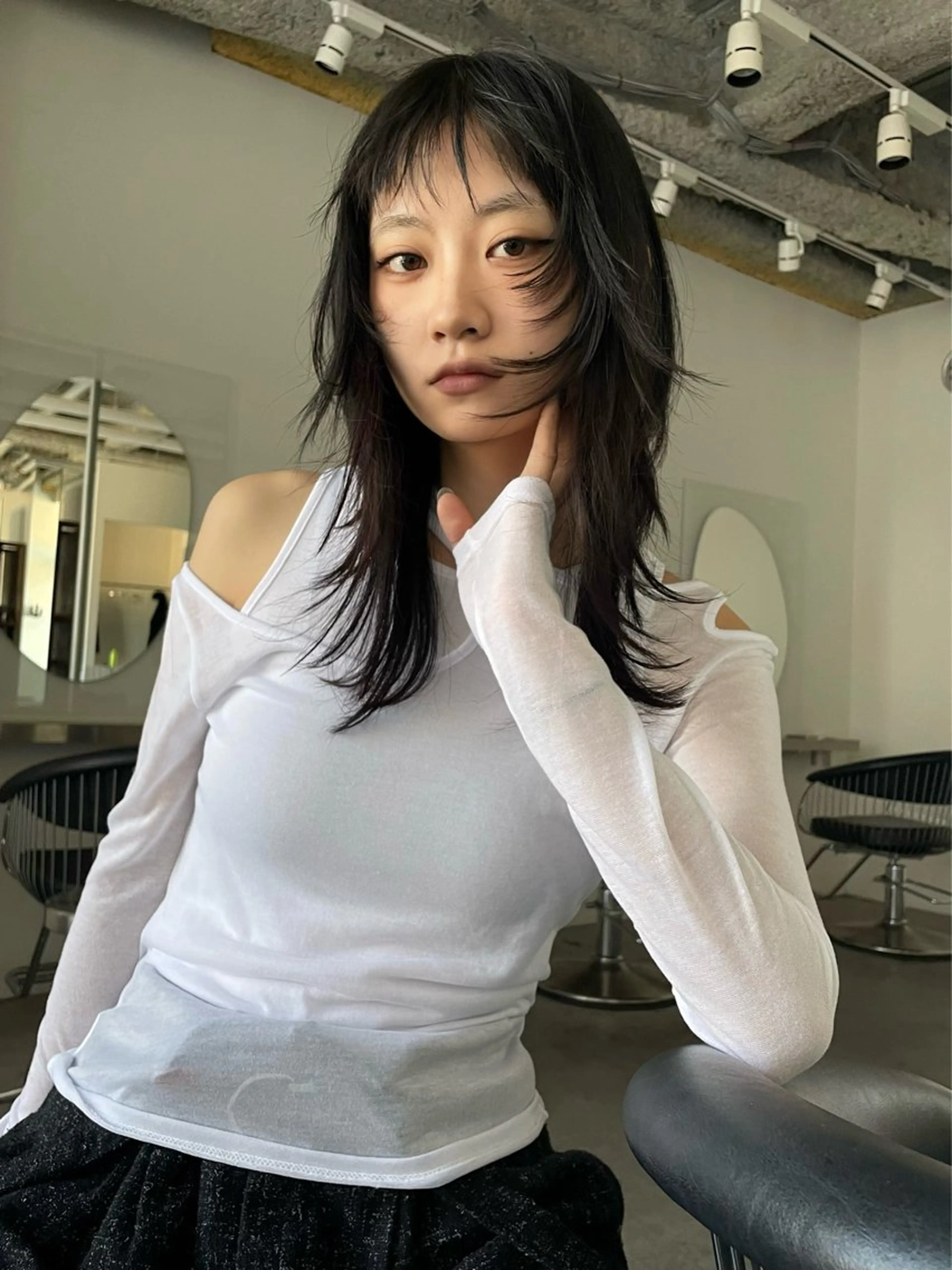 ミディアム デザインカット ハッシュカット レイヤーカット stén/kana /中明度カラーのヘアスタイル