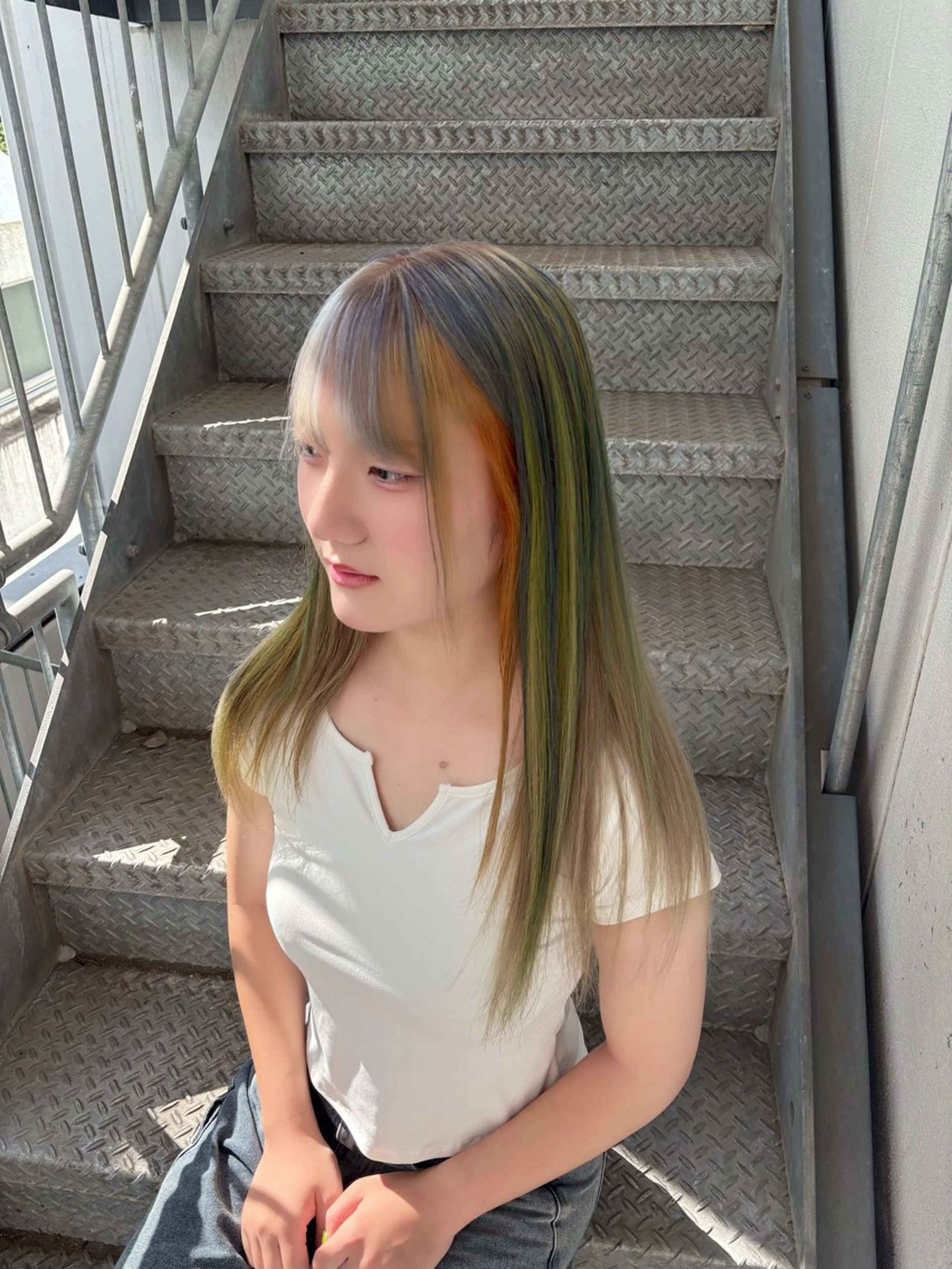 ロング カラー ヘアカラー トリートメント ハイトーン×デザイン 🪽🫧HIKARIのヘアスタイル