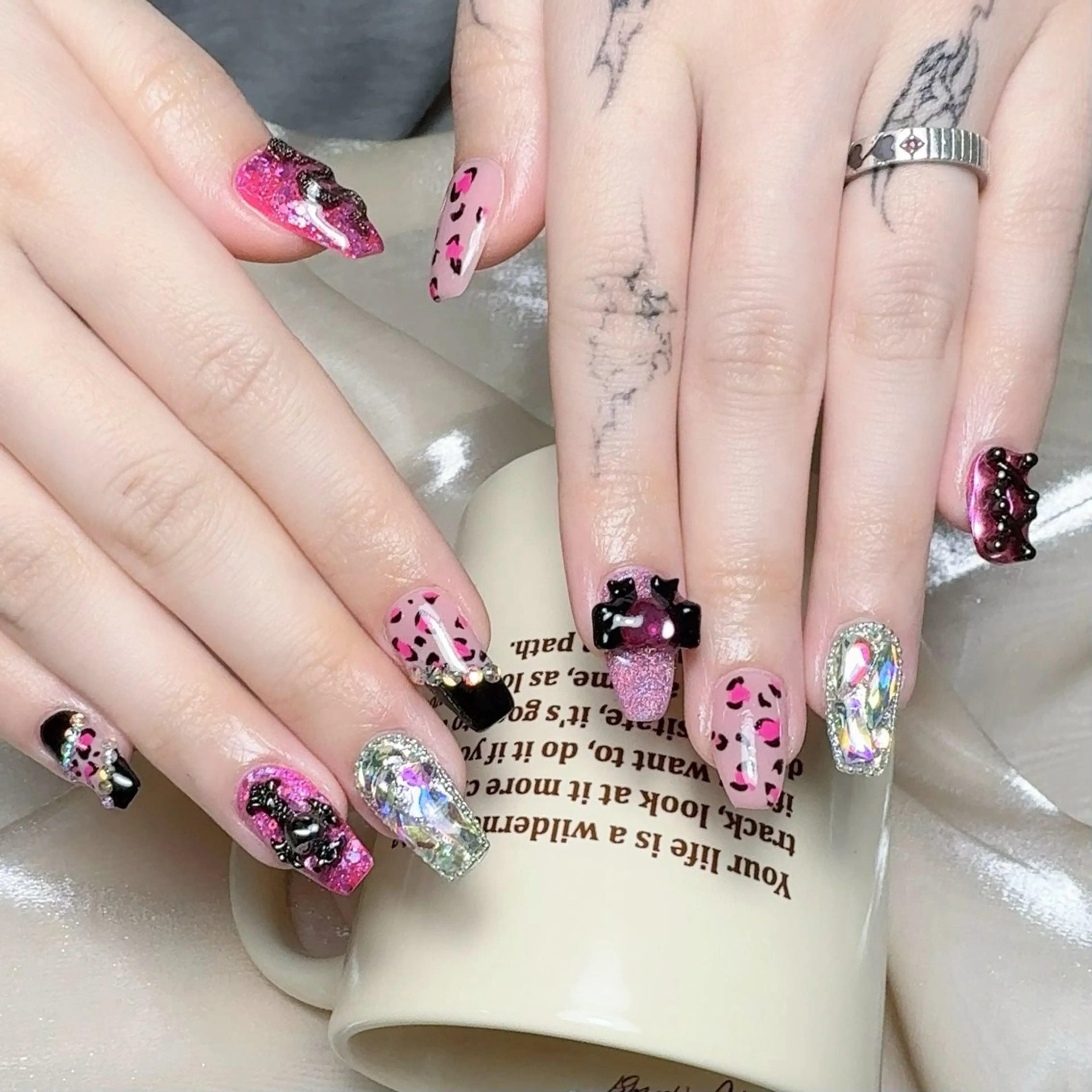 メンズ ネイル NAILサロン 木にいるのネイルデザイン