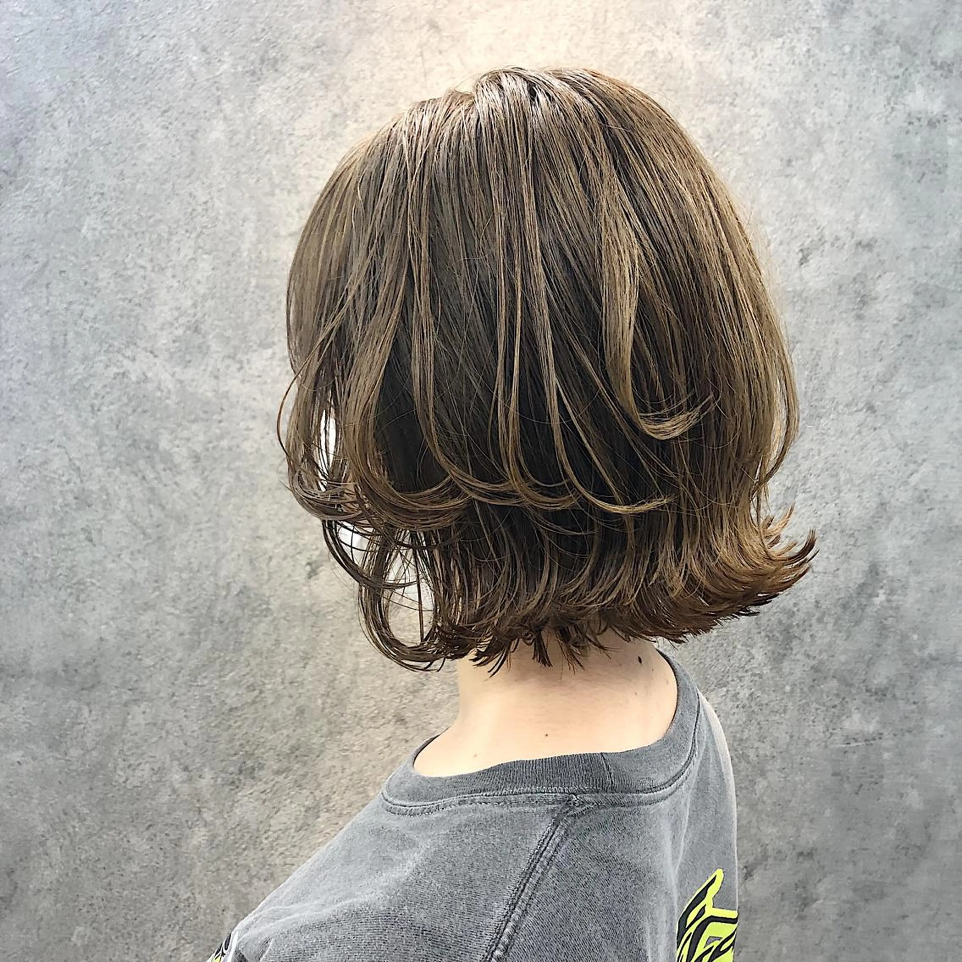 ミディアム ウルフカット カット ヘアカラー トリートメント 所渉/韓国レイヤー /ウルフカットのヘアスタイル