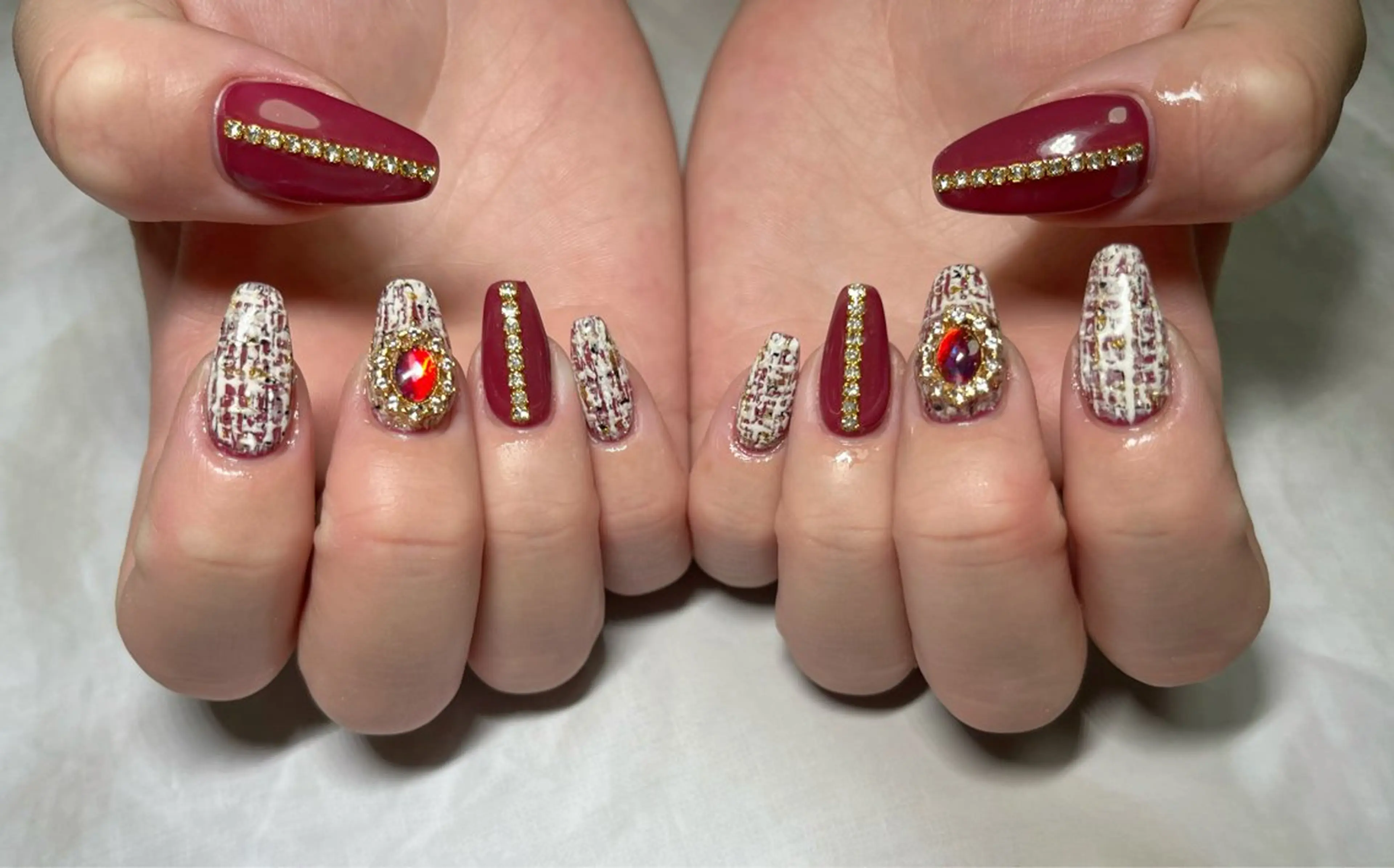 ネイル ハンドネイル ネイルサロン Bebeのネイルデザイン