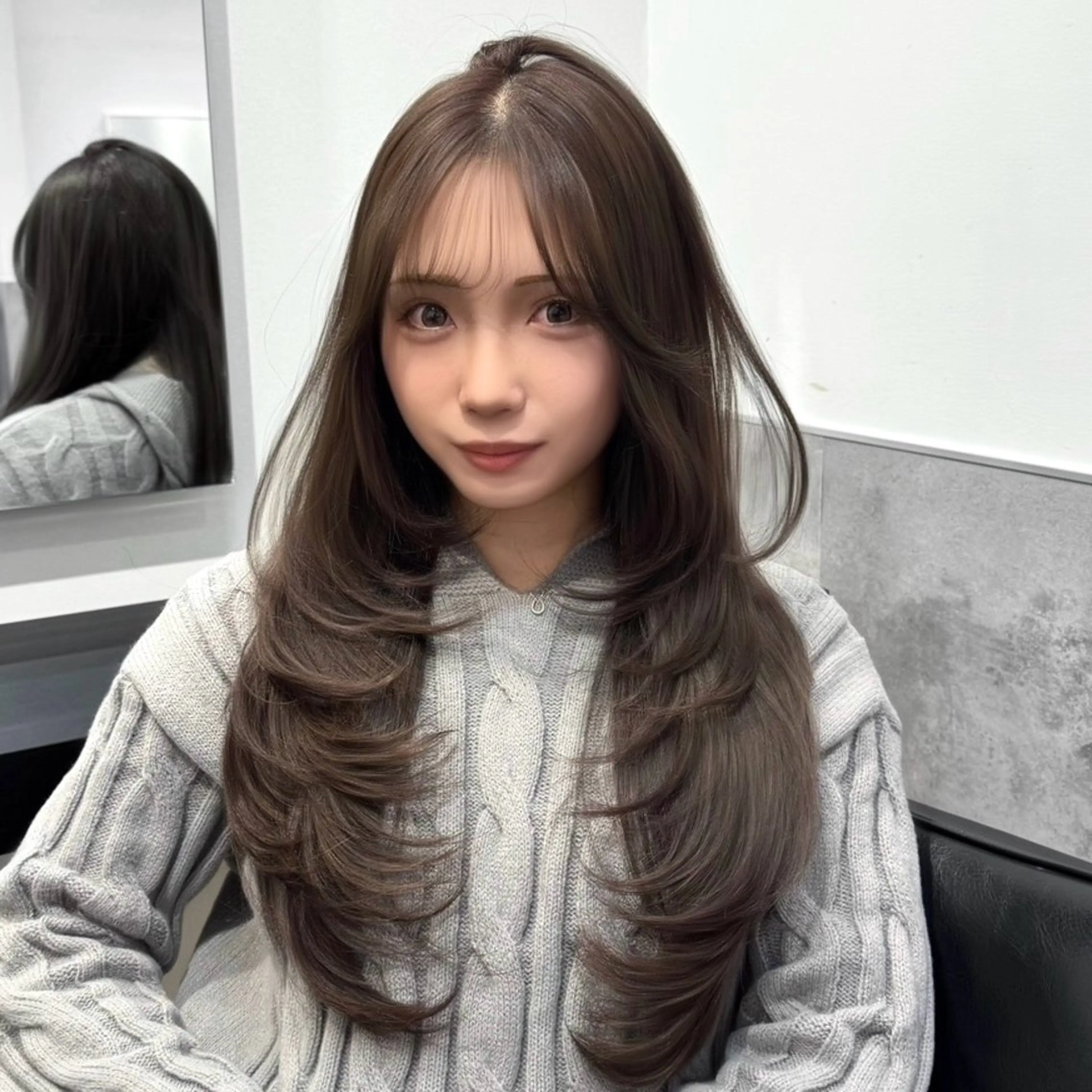 ロング カラー 透明感カラー グレージュ 顔周りカット レイヤーカット カット ヘアカラー トリートメント GO TODAY 原宿Verno店所属・韓国系支持率No.1 レイヤー特化/きょうのヘアスタイル