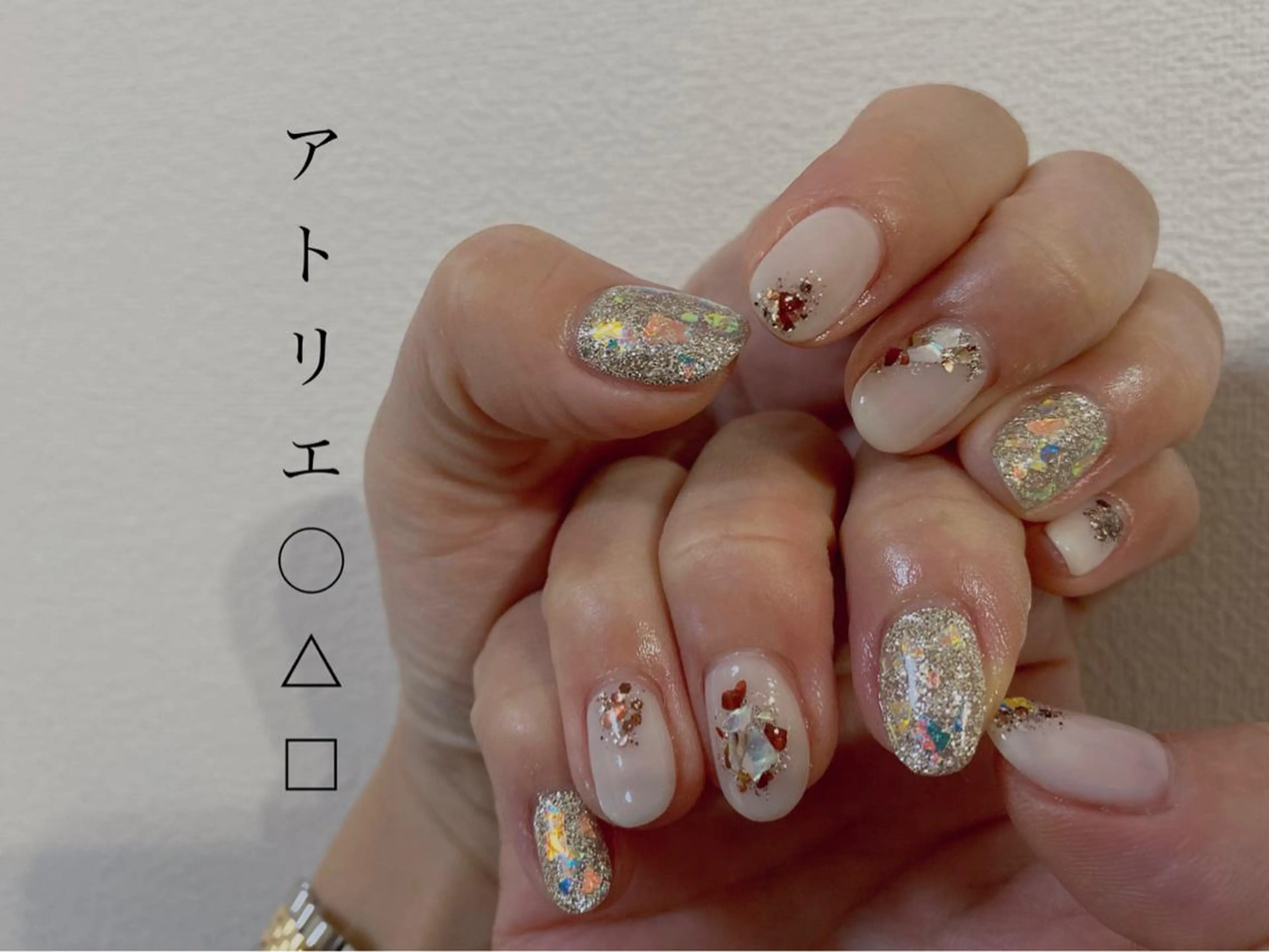 ネイル キラキラネイル ハンドネイル アトリエ ○△□のネイルデザイン