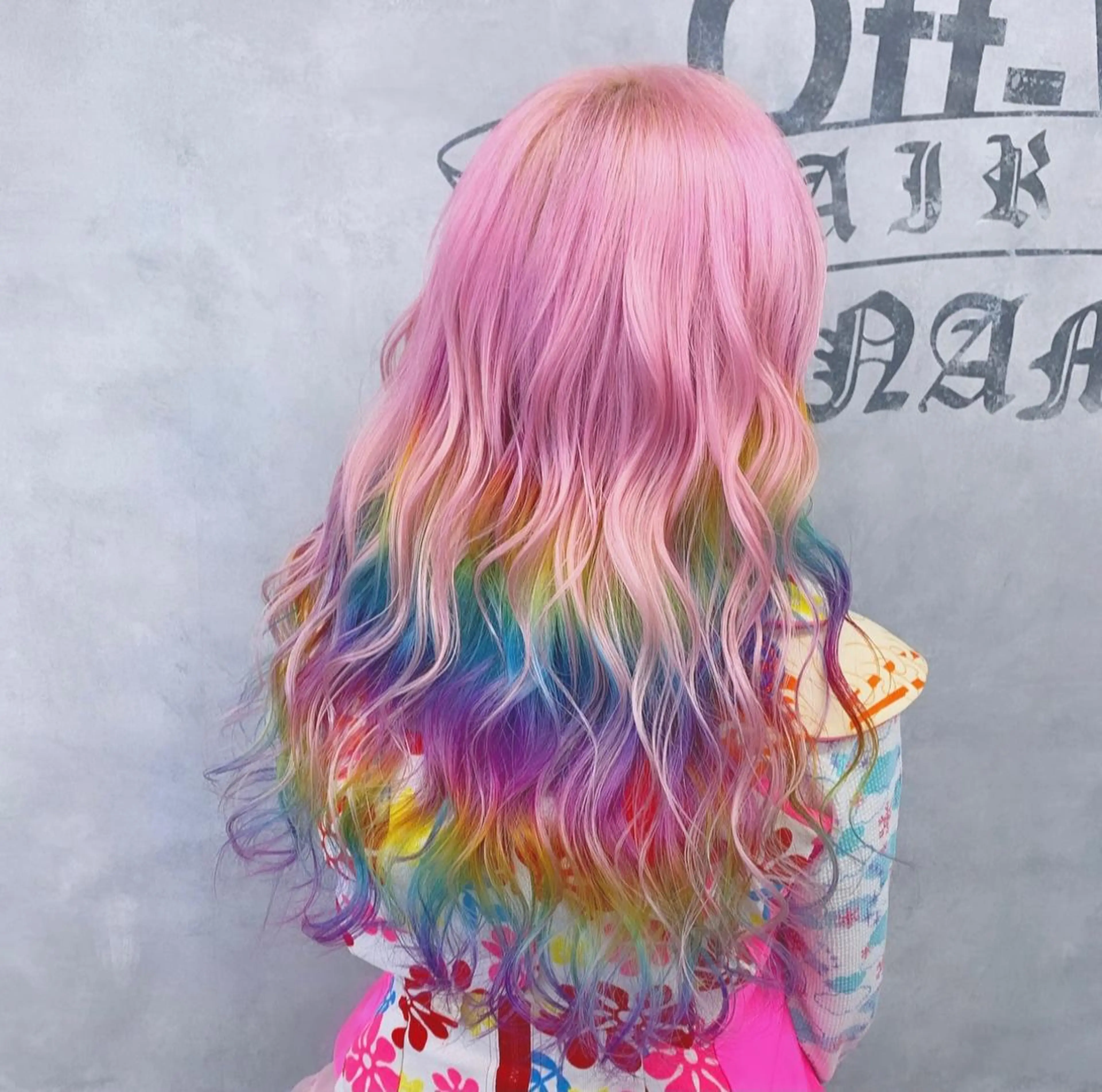 ハイトーン×虹髪🌈の写真