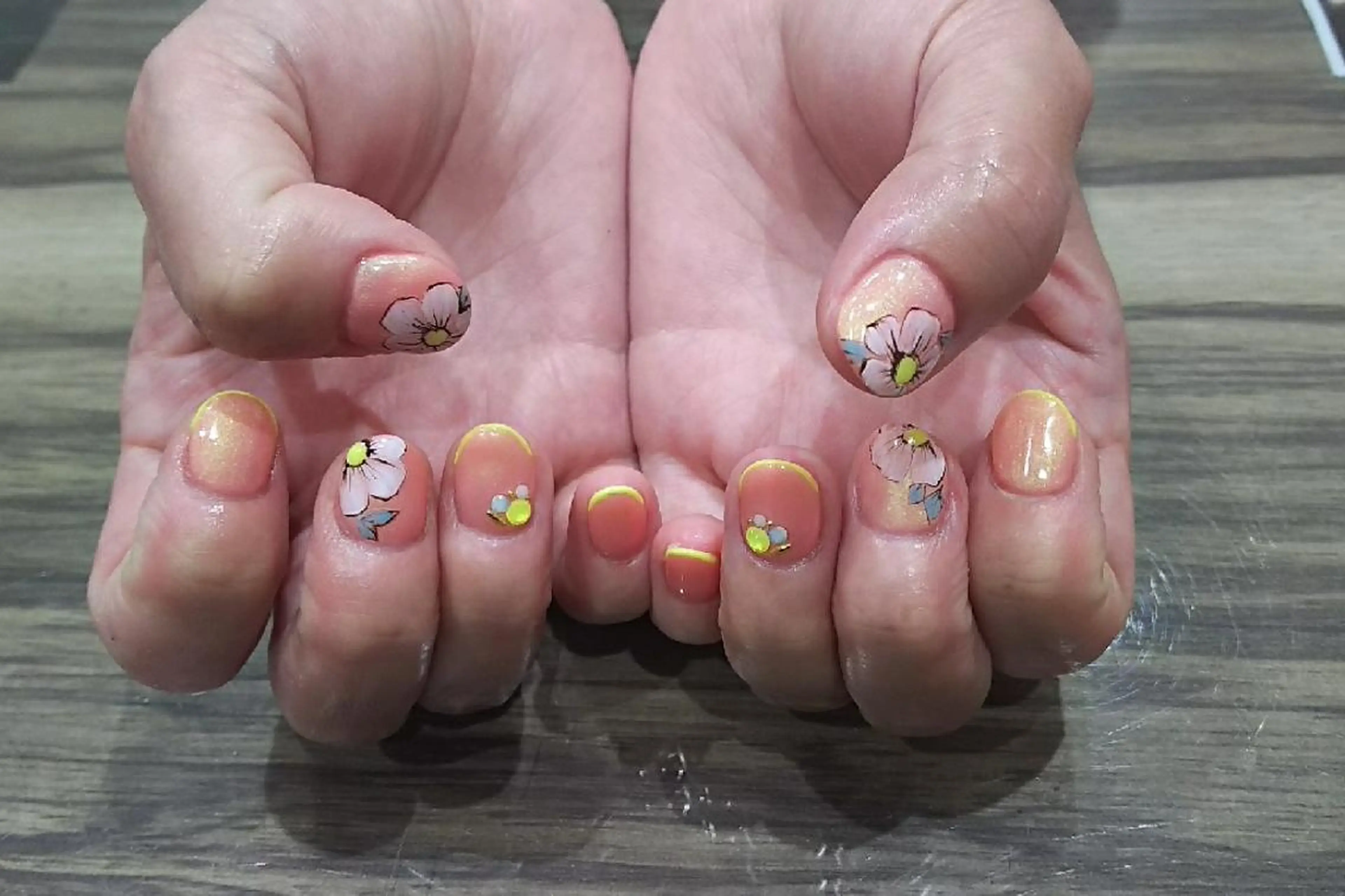 ネイル ハンドネイル Progress Nailのネイルデザイン