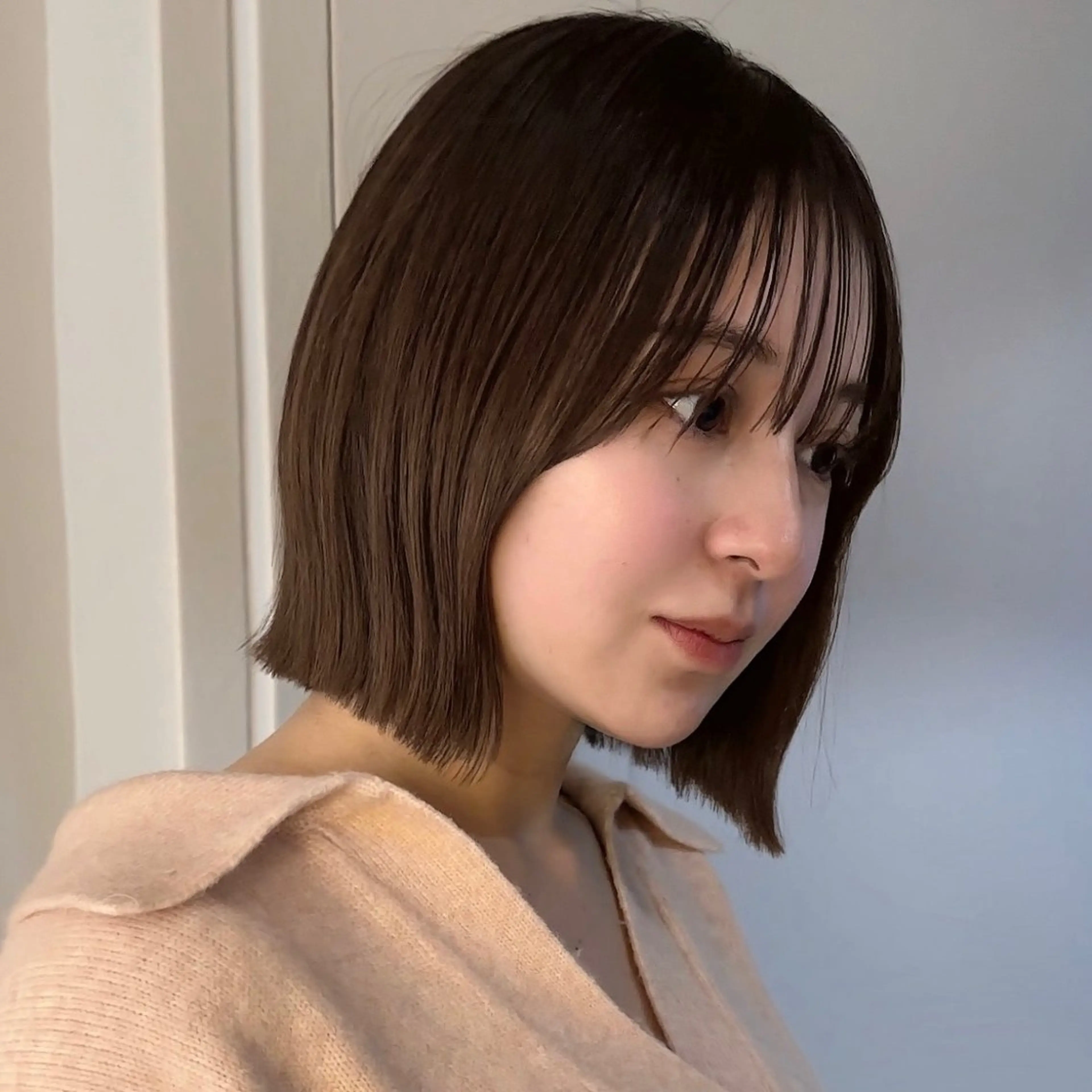 ミディアム 田中 優菜のヘアスタイル