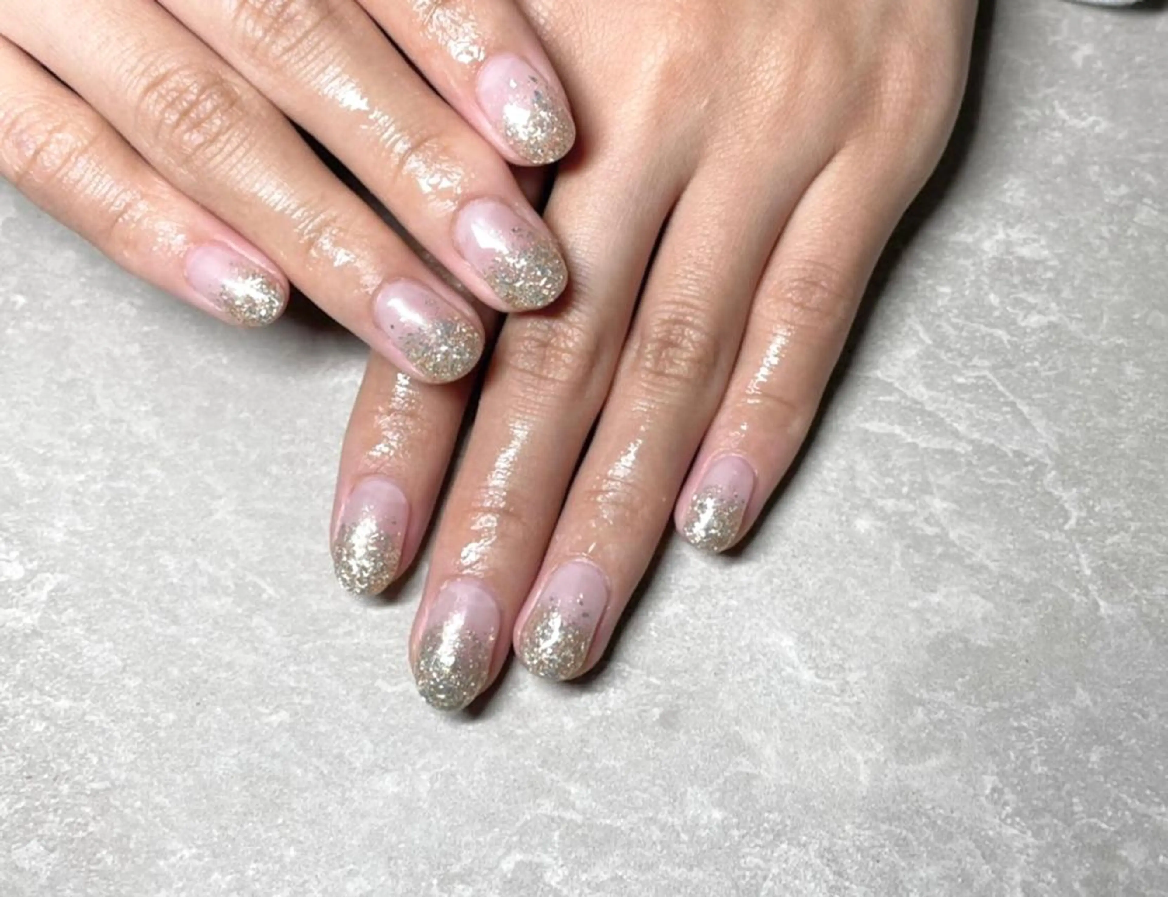 ネイル グラデーション ラメ(グリッター) ラメグラデーション LINXS aosaのネイルデザイン