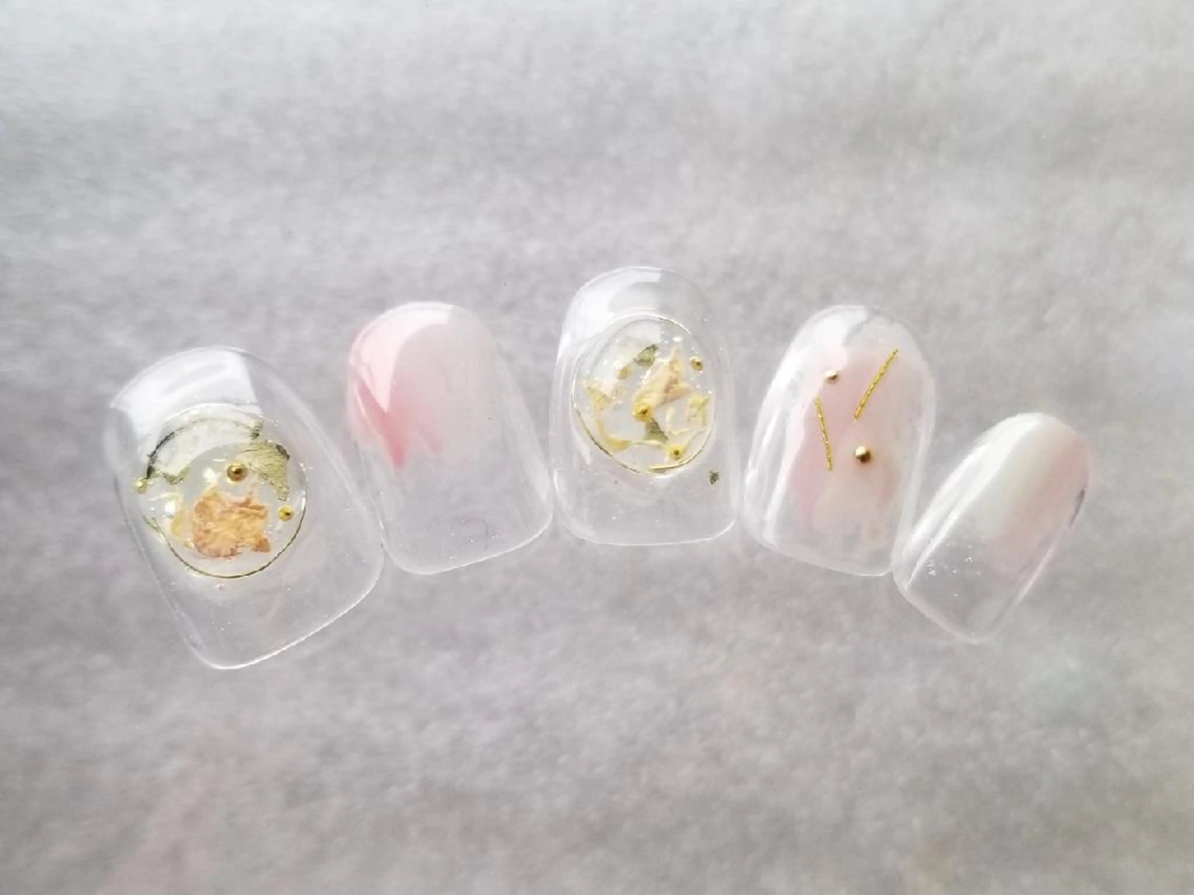 ショート ネイル シンプルネイル 吉祥寺🌟 ネイルフロンティアのネイルデザイン