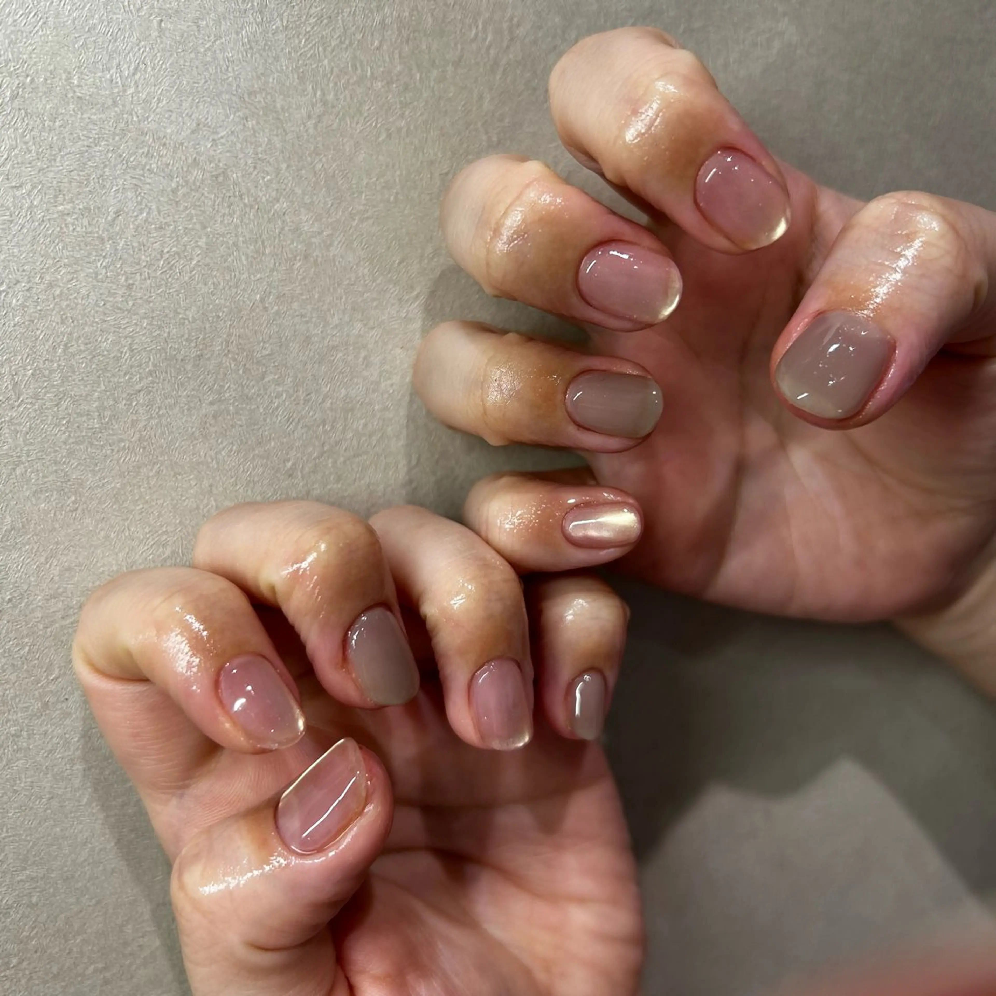 ネイル マグネットネイル ニュアンスネイル ハンドネイル nail&care salon soa所属・soa/美容液ケアで 自爪を育てるネイルのネイルデザイン