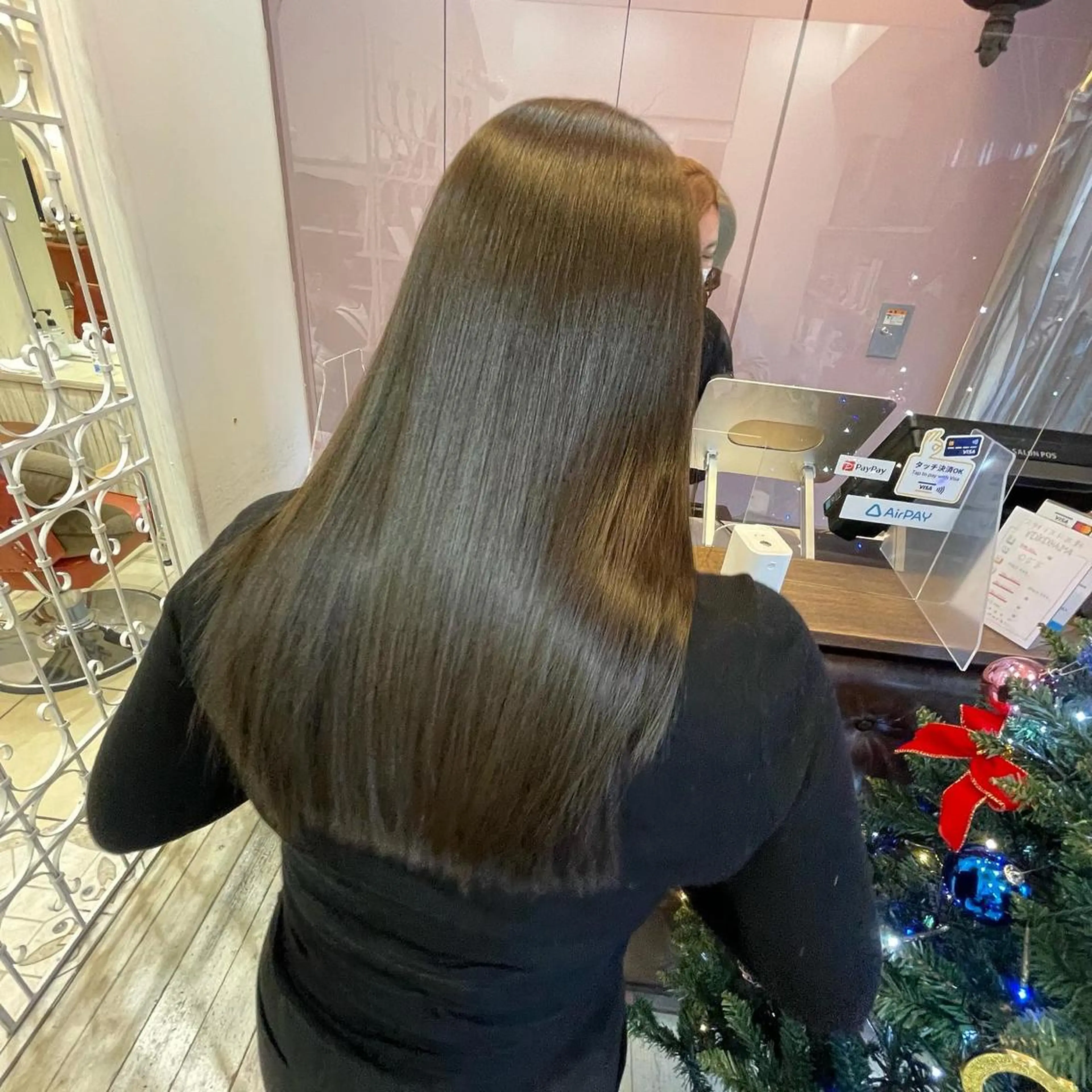 ロング カラー ベージュカラー 透明感カラー オリーブベージュ 髪質改善 トリートメント \脱・うねり& 広がり/gite菊のヘアスタイル