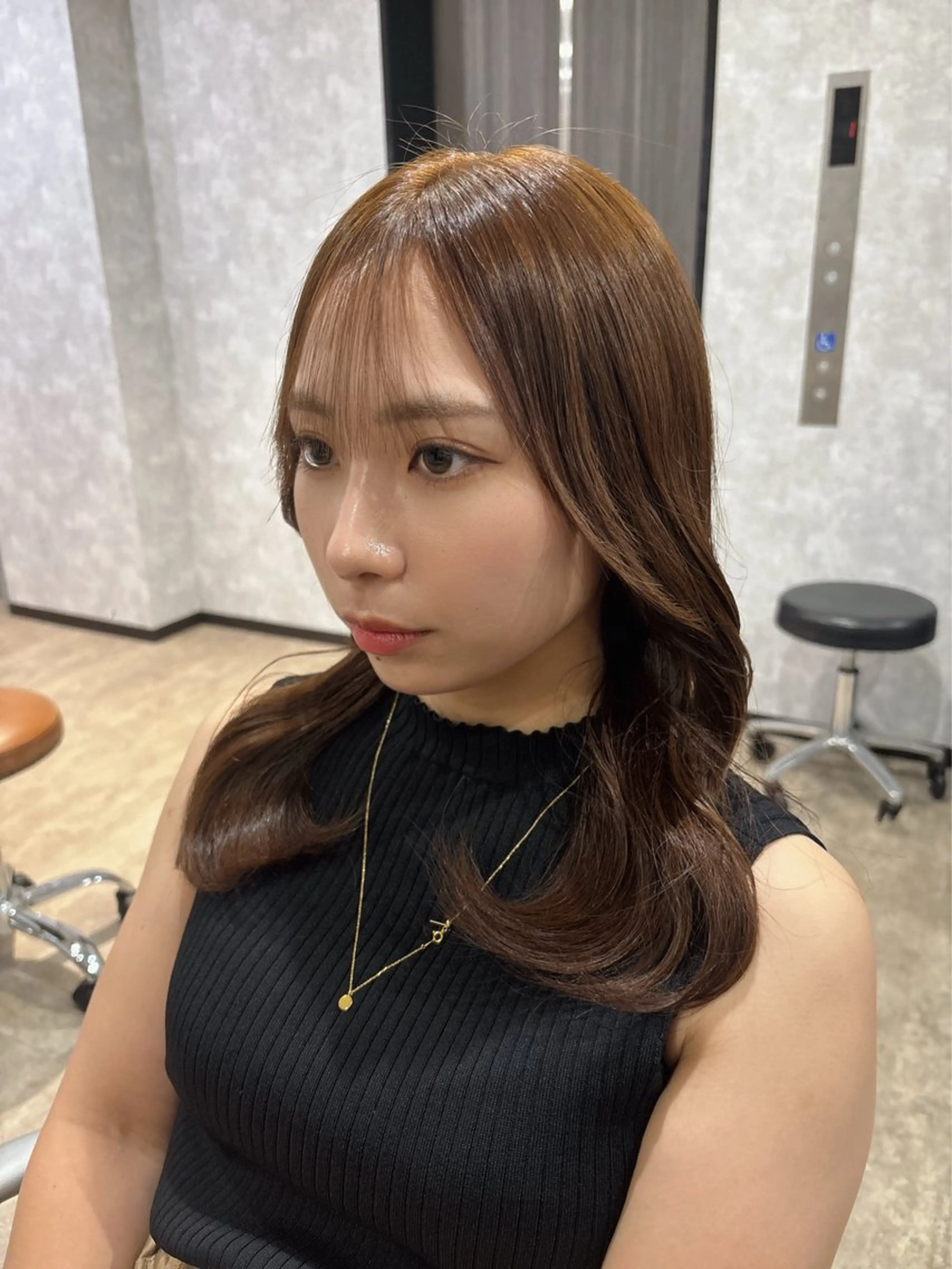 カラー La fith hair ray 札幌店所属・顔まわり/W カラー/リョウのヘアスタイル